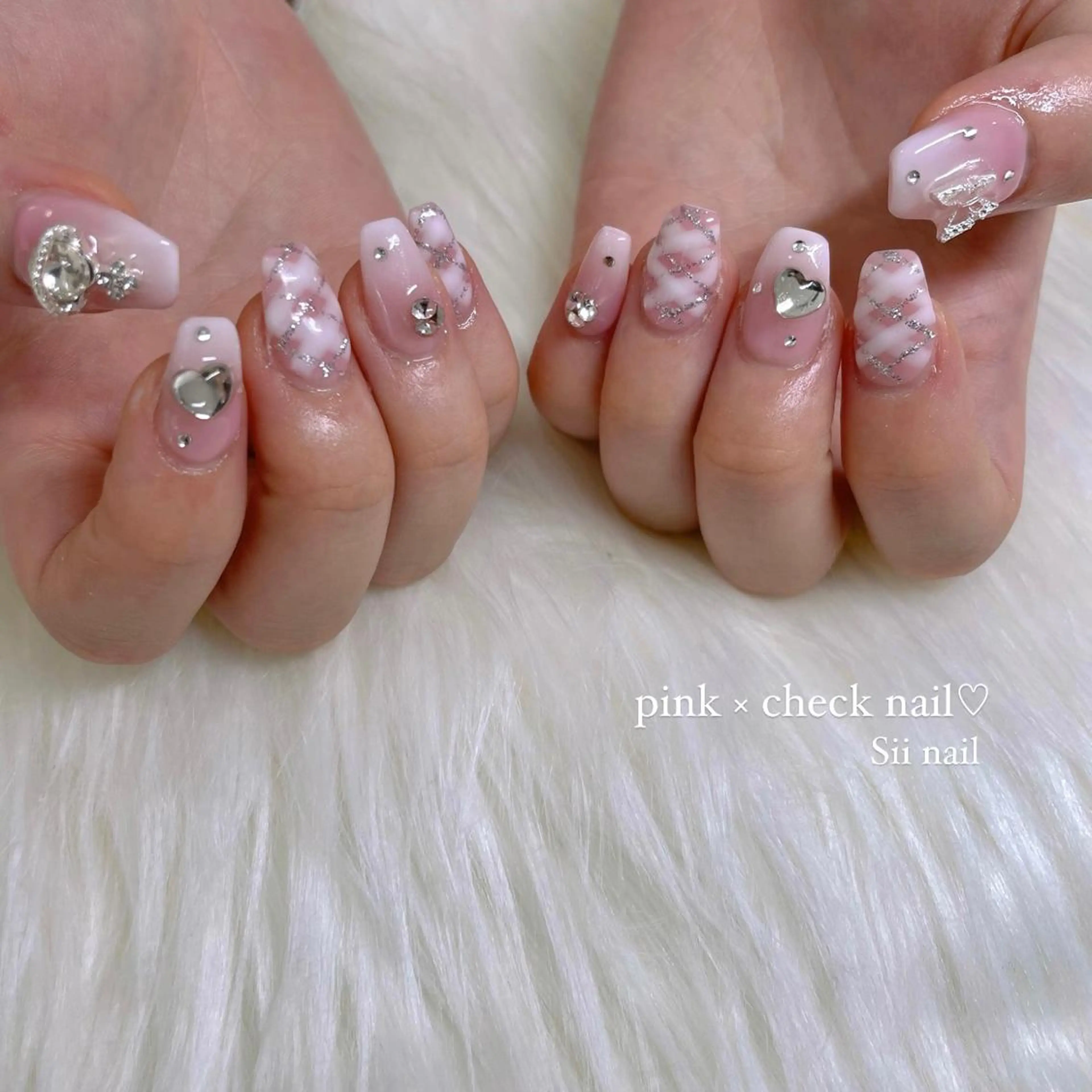 ネイル Sii nail 🤍SAKIのネイルデザイン