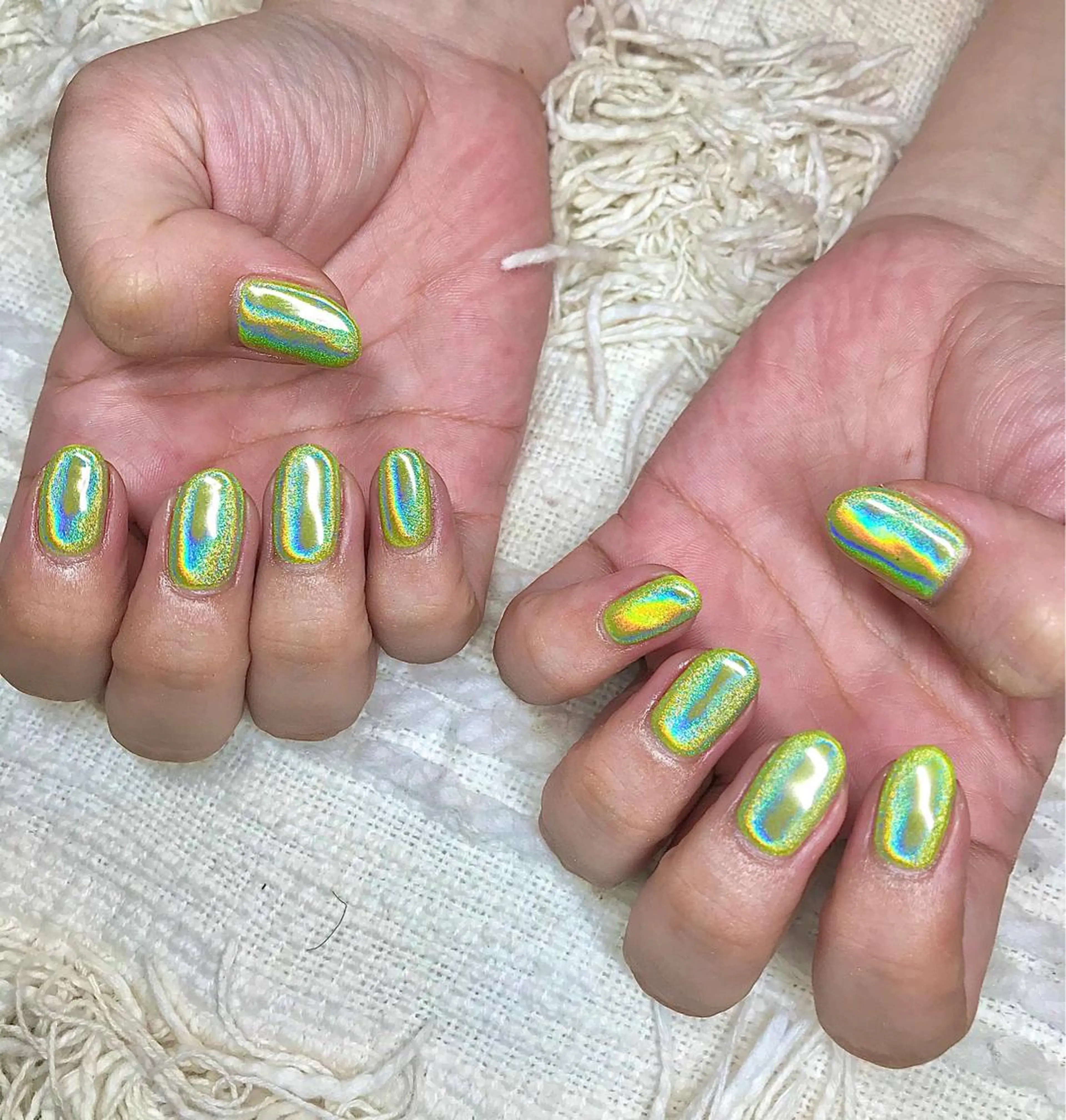 ミディアム カラー パーマ ヘアアレンジ メンズ キッズ ネイル マツエク・マツパ イエローカラー 黄色 ハンドネイル ハンドケア nail&eye Aoのマツエク・マツパデザイン