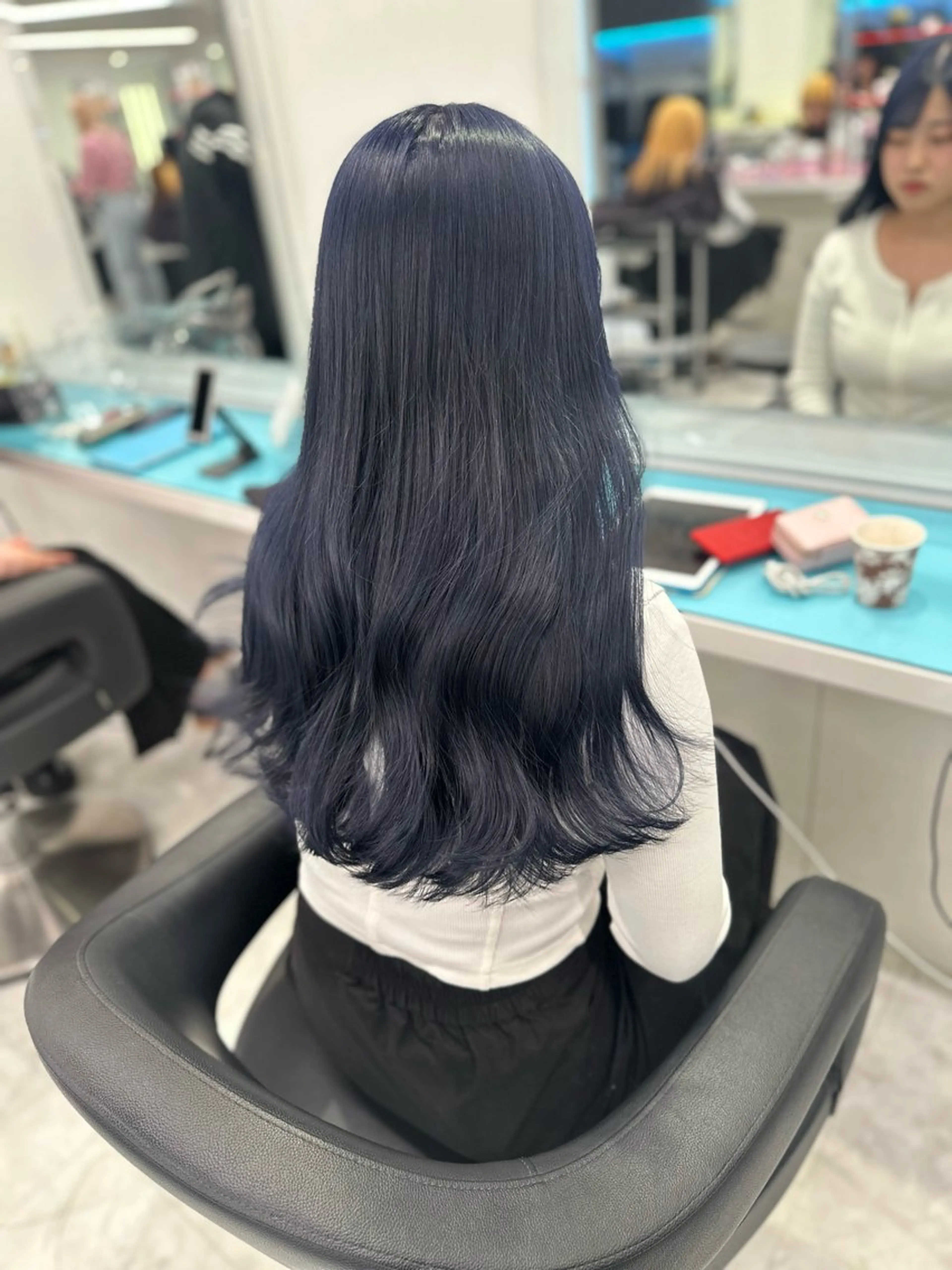 ロング カラー ブリーチ ブルーカラー ネイビーカラー ♡ダブルカラー特化♡ miyuのヘアスタイル