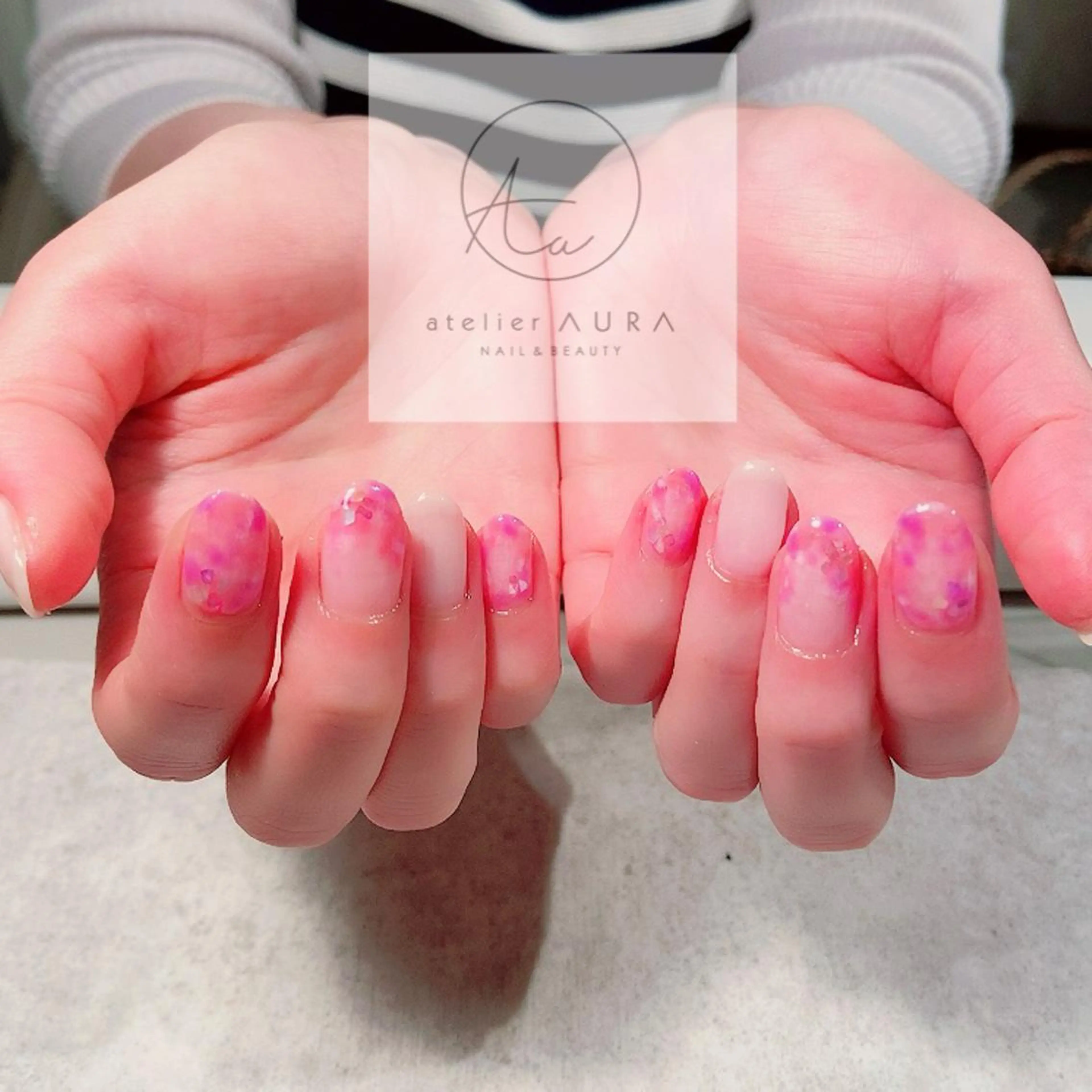 ネイル atelier AURA ｱﾄﾘｴ ｱｳﾗ所属・atelier AURAのネイルデザイン