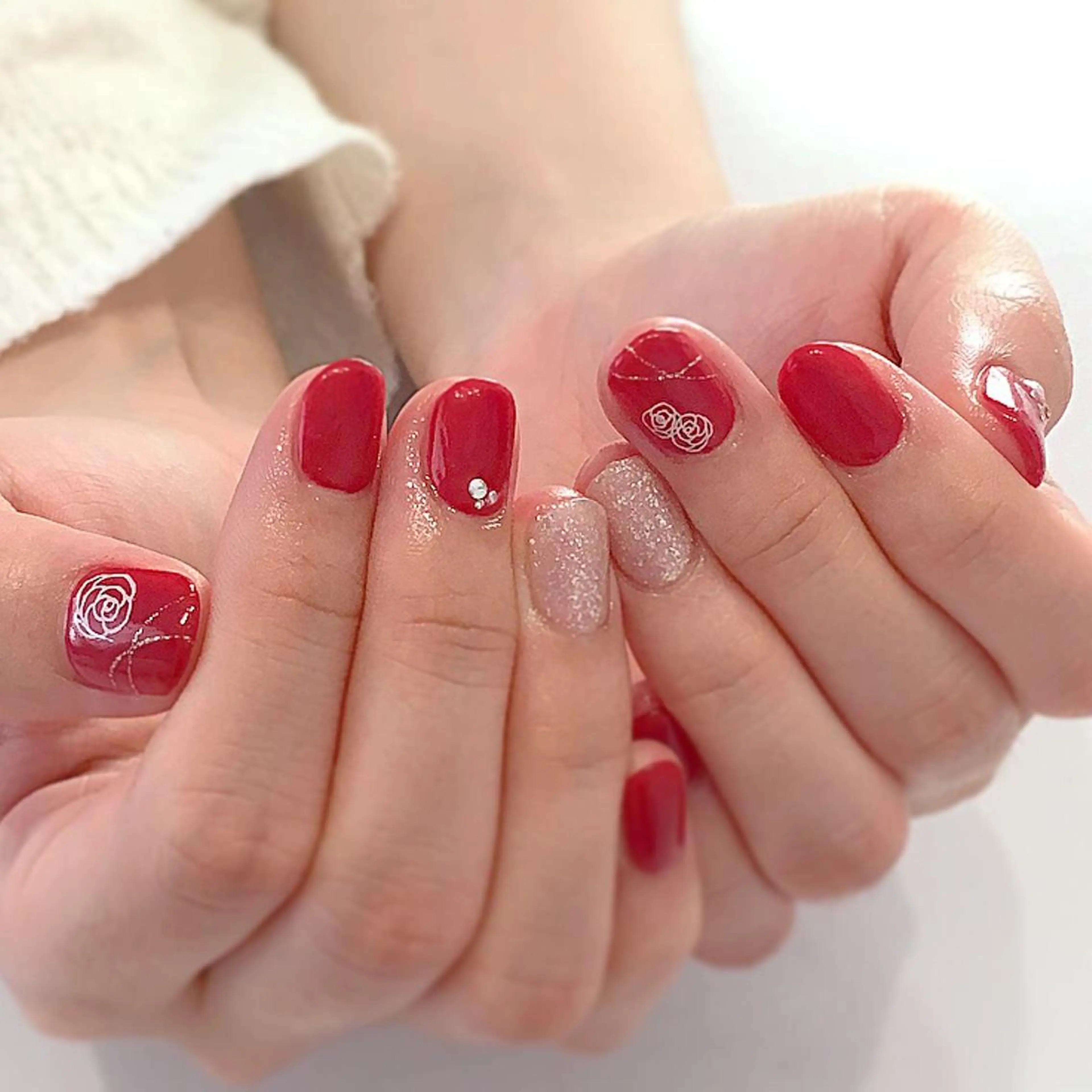 ネイル アートネイル 赤色 magical nailのネイルデザイン