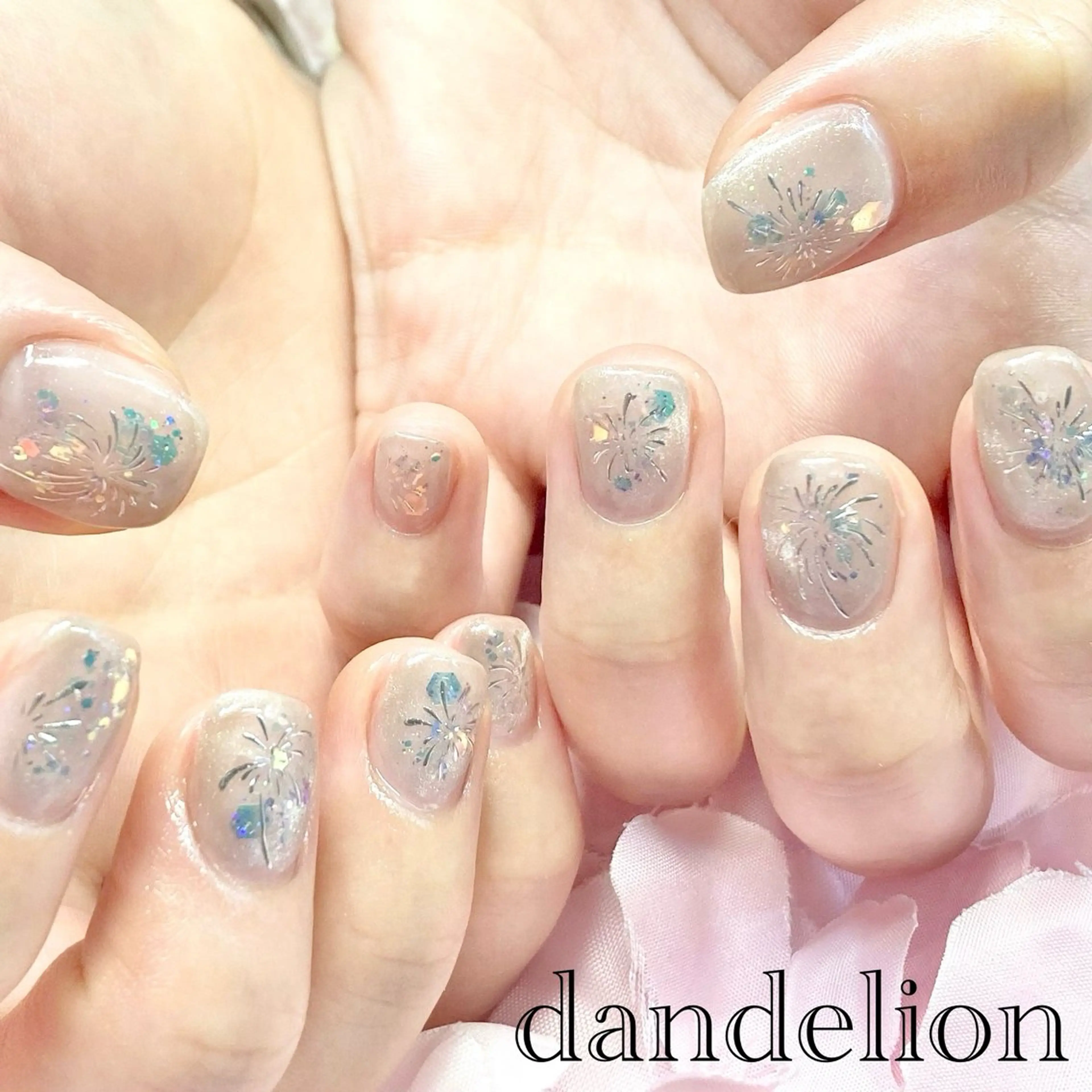 ネイル ハンドネイル ハンドケア dandelion ダンデライオンのネイルデザイン