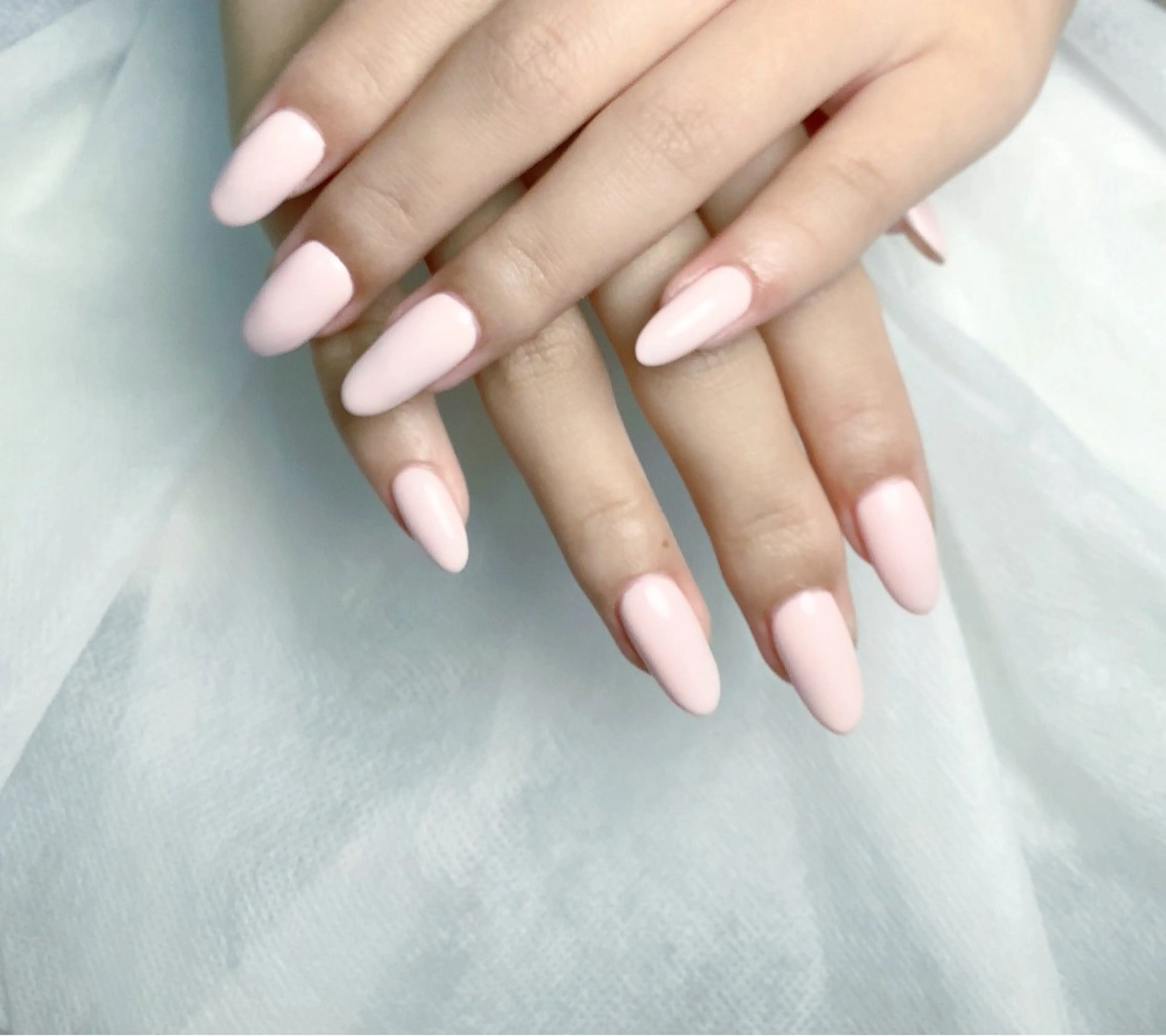 ネイル pink ladyサロン所属・べ にのネイルデザイン