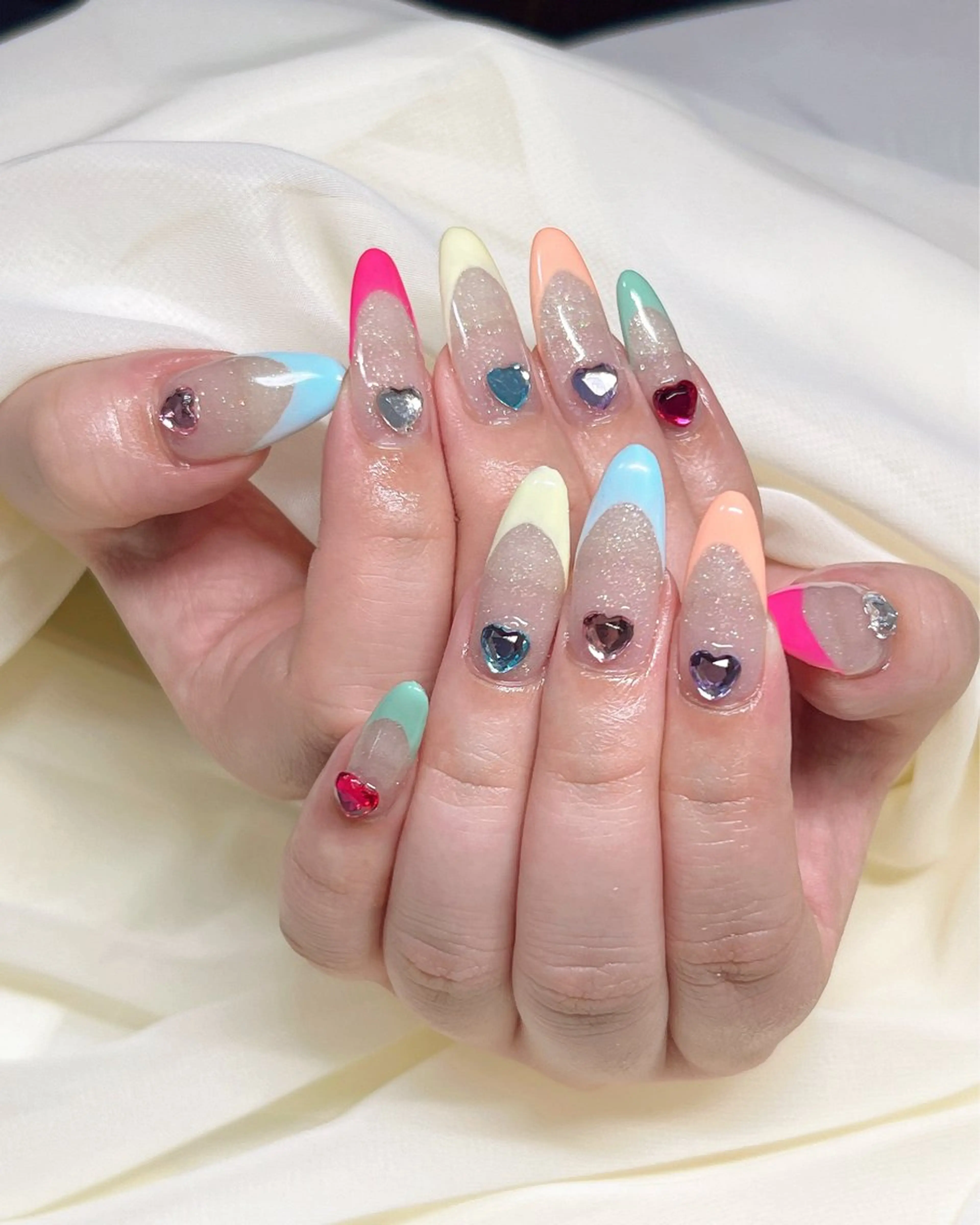ネイル フレンチネイル 持ち込み nail salon MUAのネイルデザイン