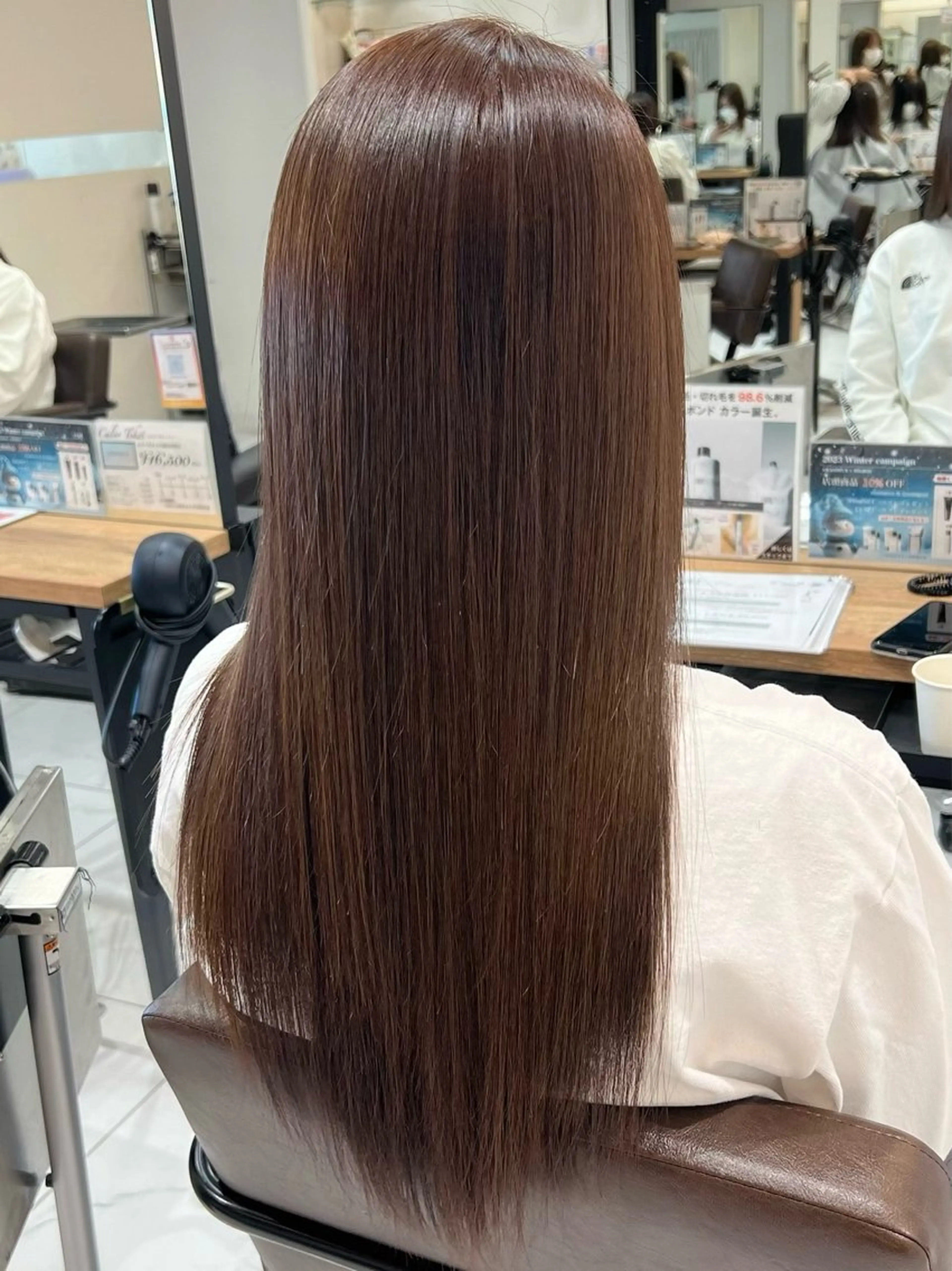 ロング 縮毛矯正 八木 菜美のヘアスタイル