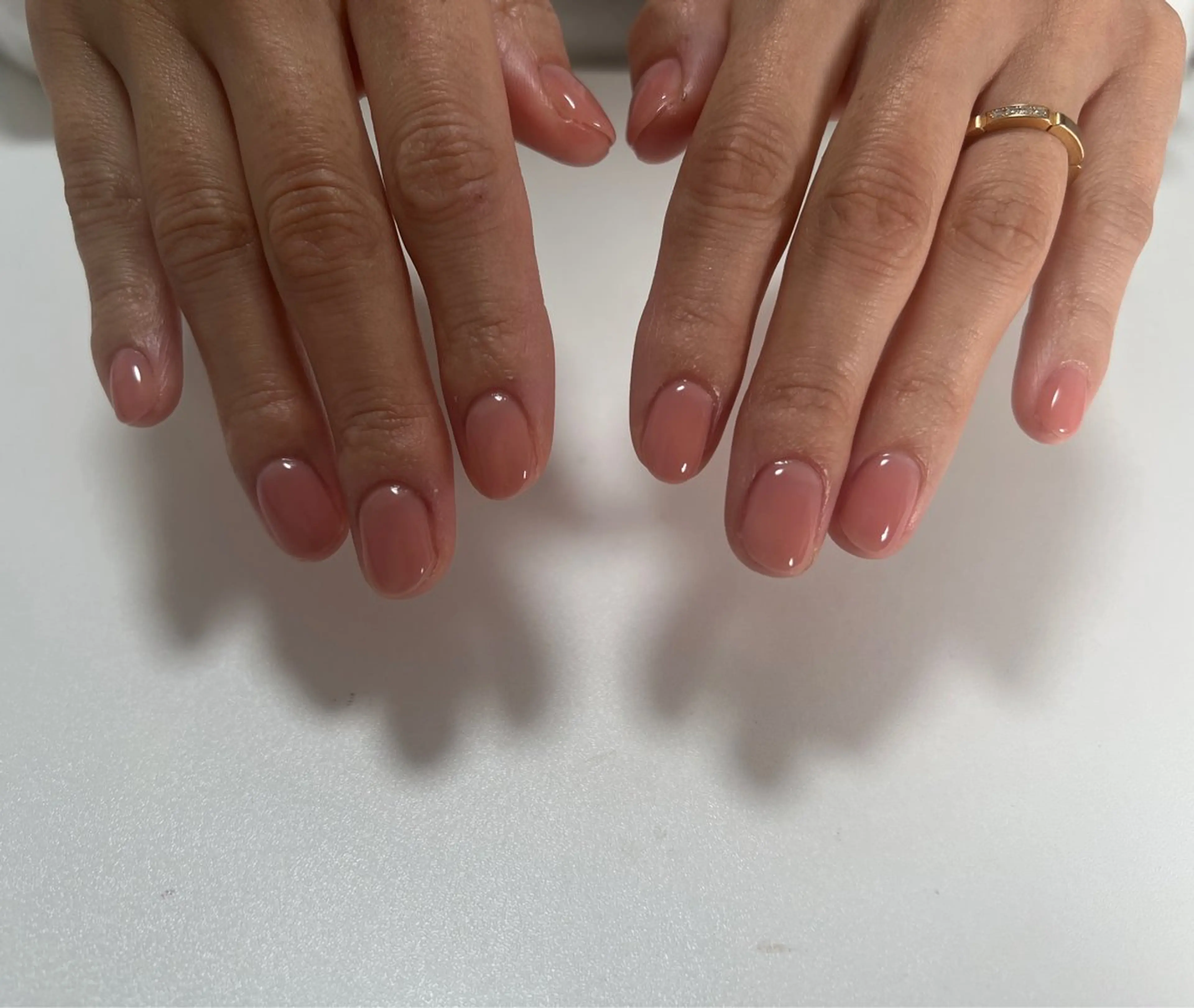 ネイル ワンカラーネイル ハンドネイル aura nail.のネイルデザイン