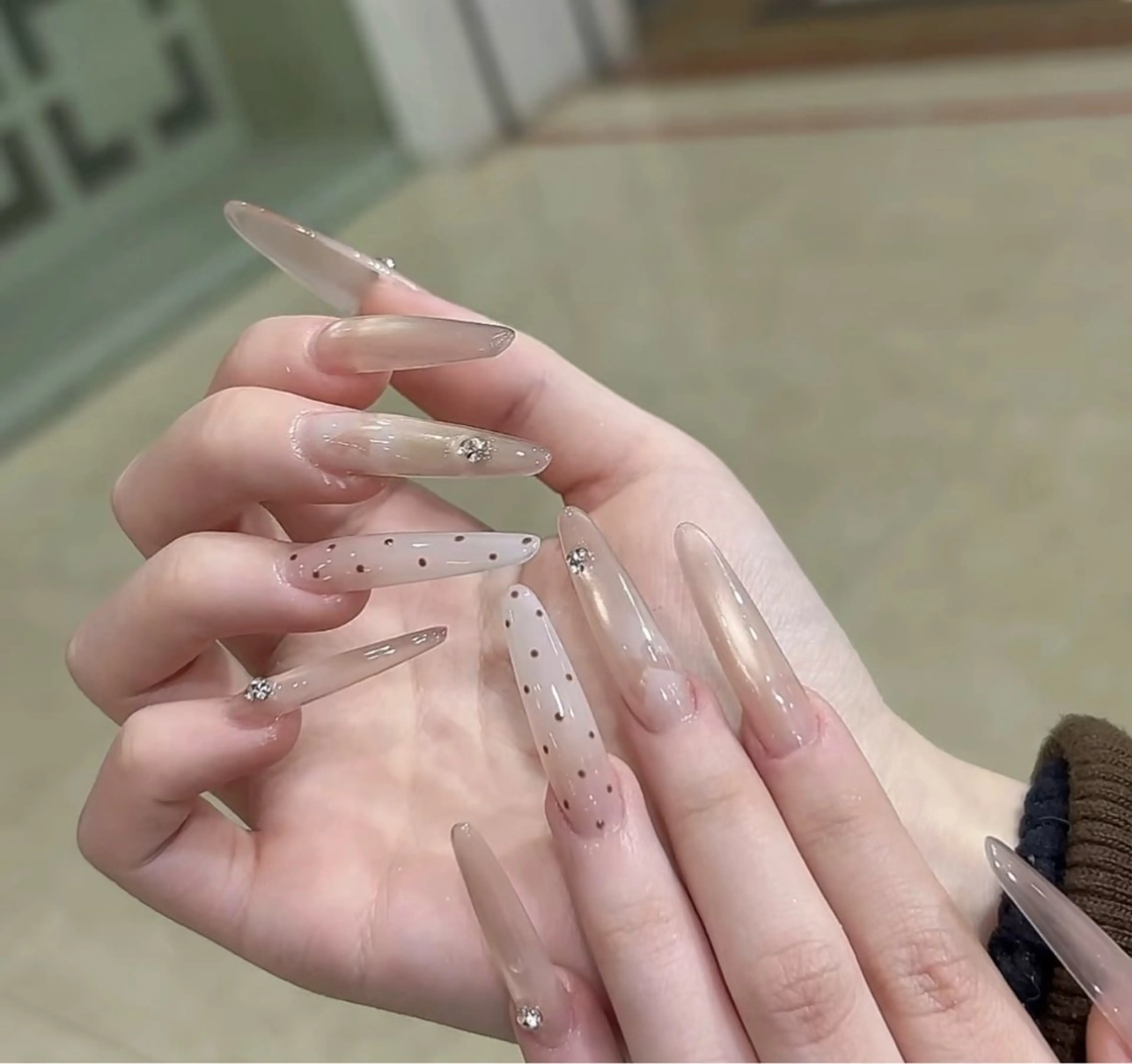 ネイル ハンドネイル U.mi Nail Salonのネイルデザイン