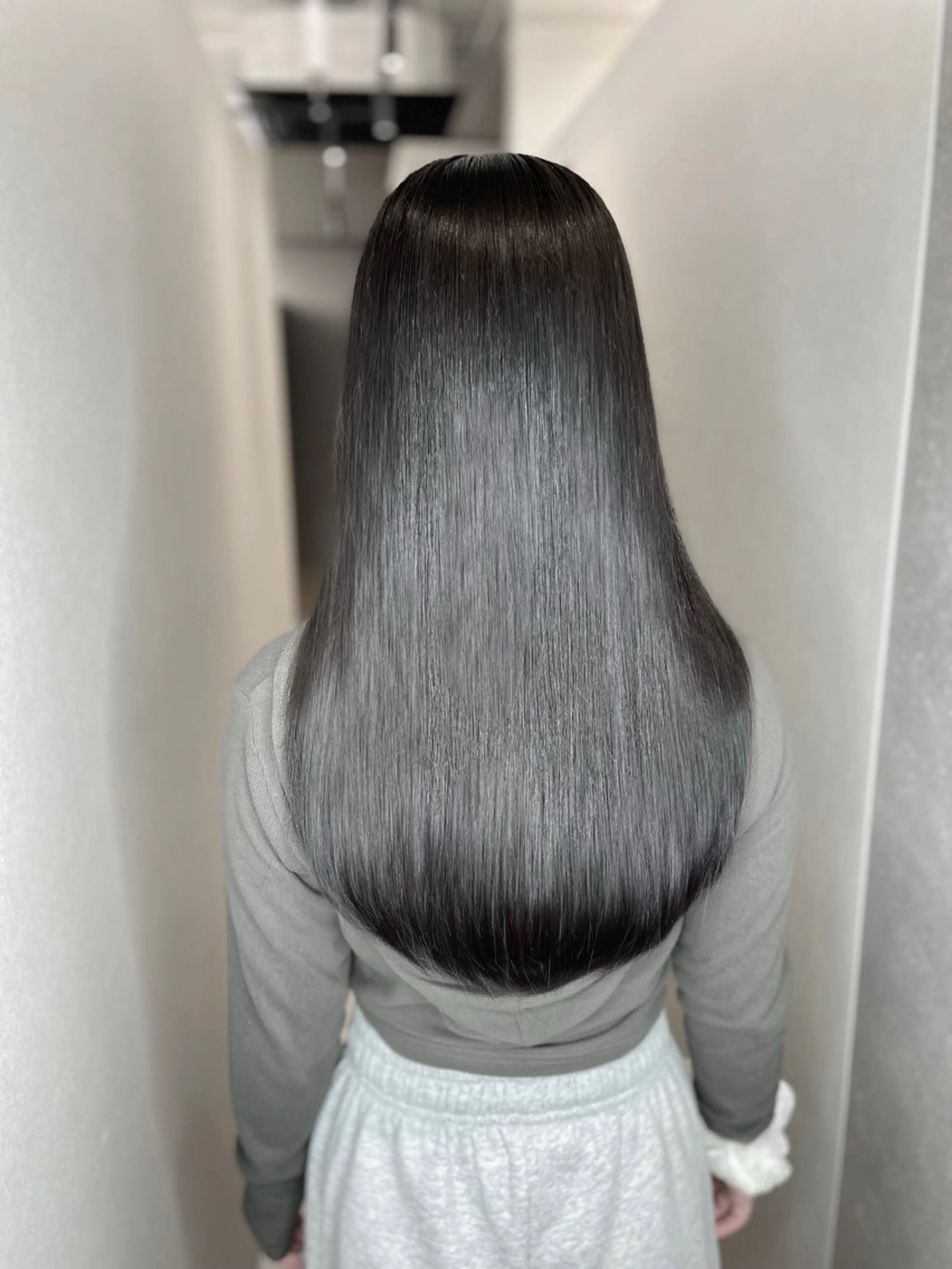 ロング カラー 透明感カラー 髪質改善 ヘアカラー トリートメント 今井 勝也のヘアスタイル