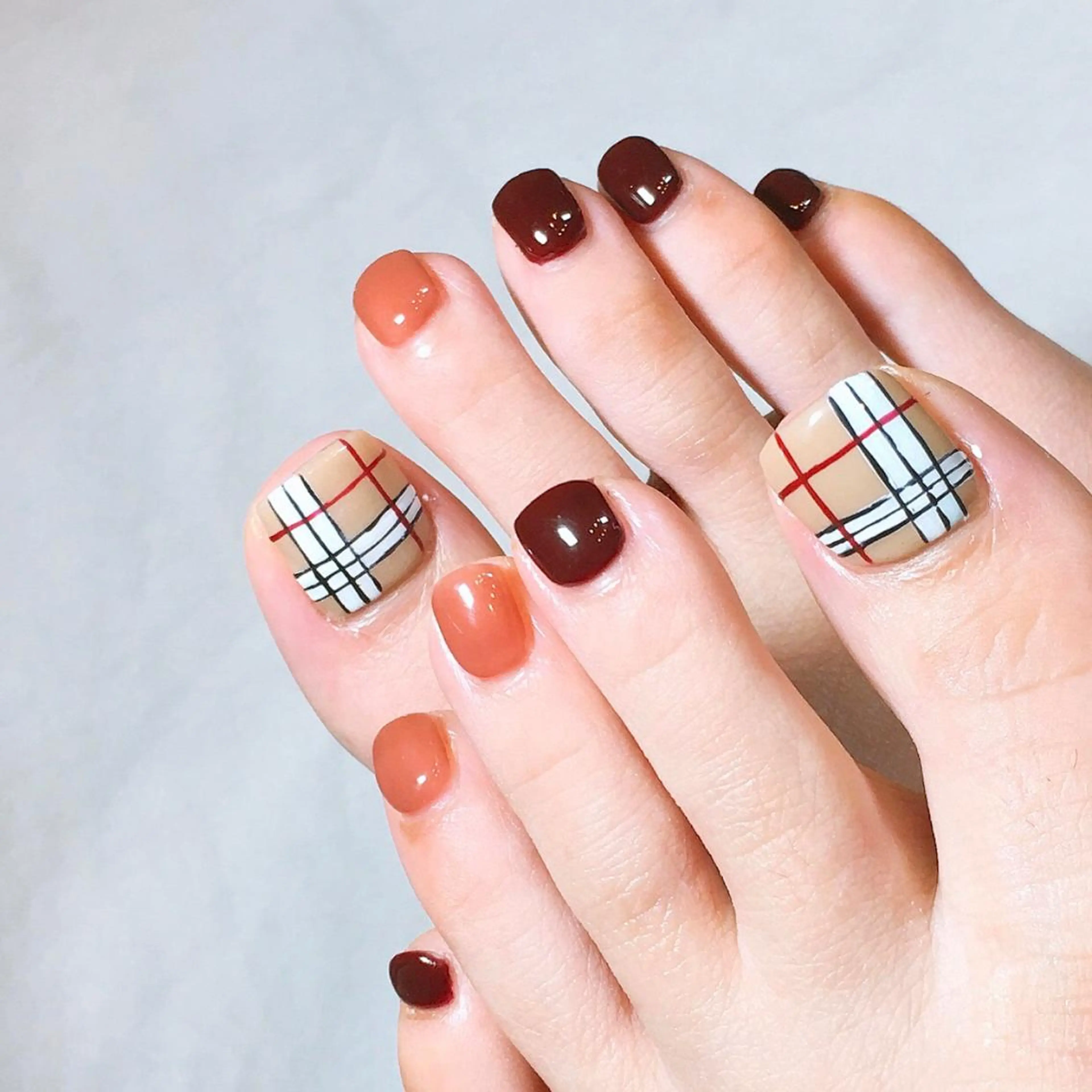 ネイル フットネイル MISAKO nailのネイルデザイン