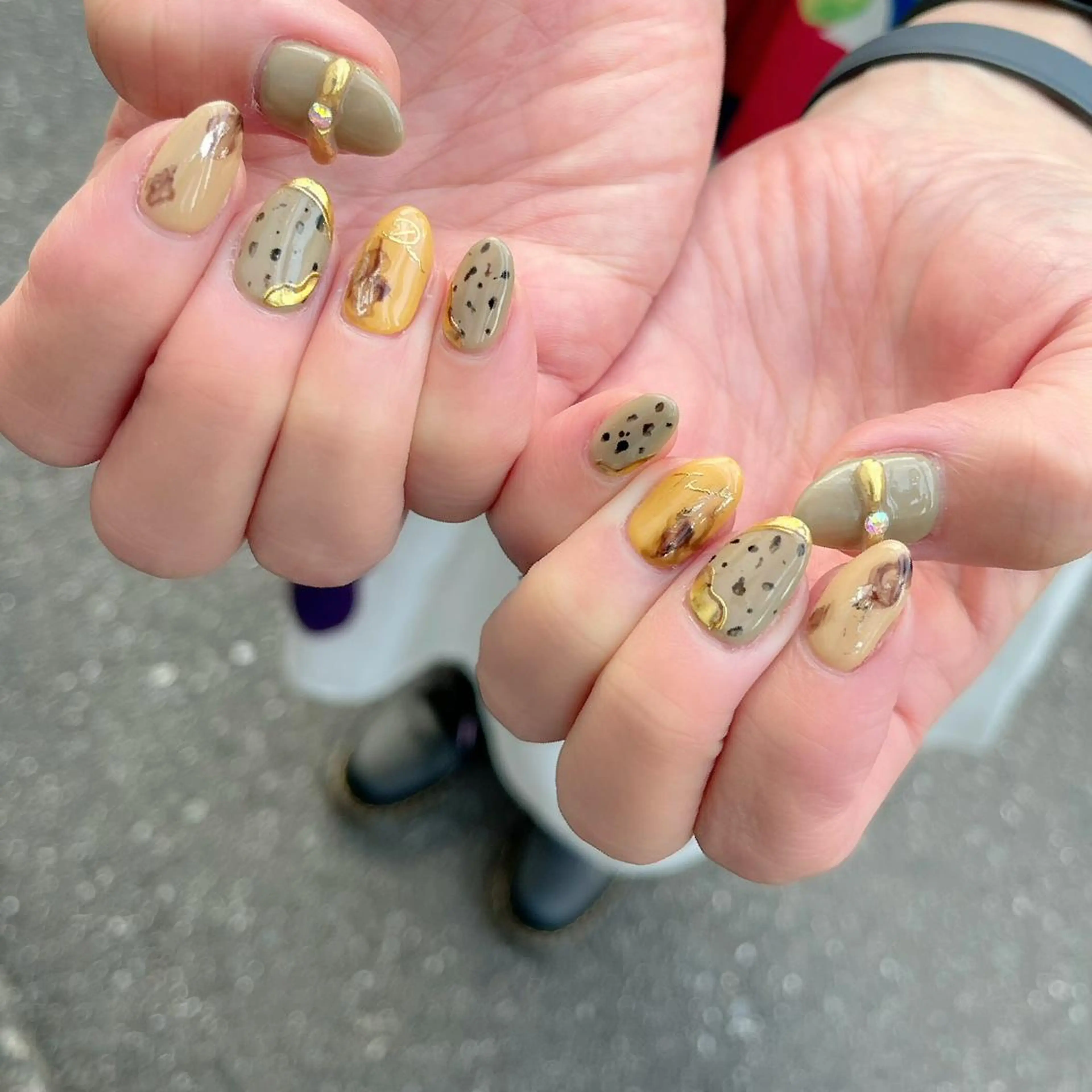 ネイル アートネイル ジェルネイル キラキラネイル ミラーネイル ニュアンスネイル Y nail なんば堀江店のネイルデザイン