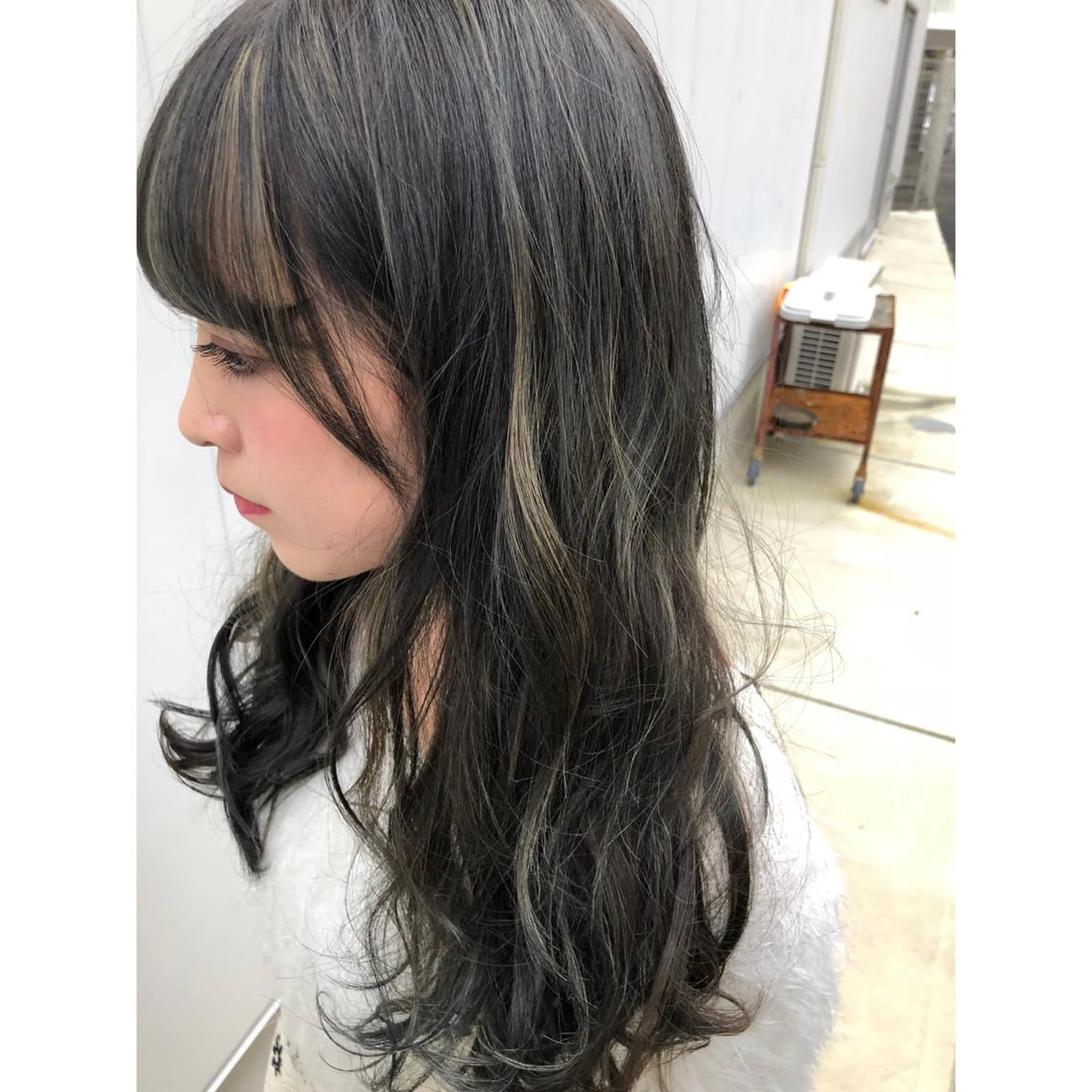 カラー グレージュ カーキグレージュ パーソナルカラー診断 できます　木曽　主博のヘアスタイル