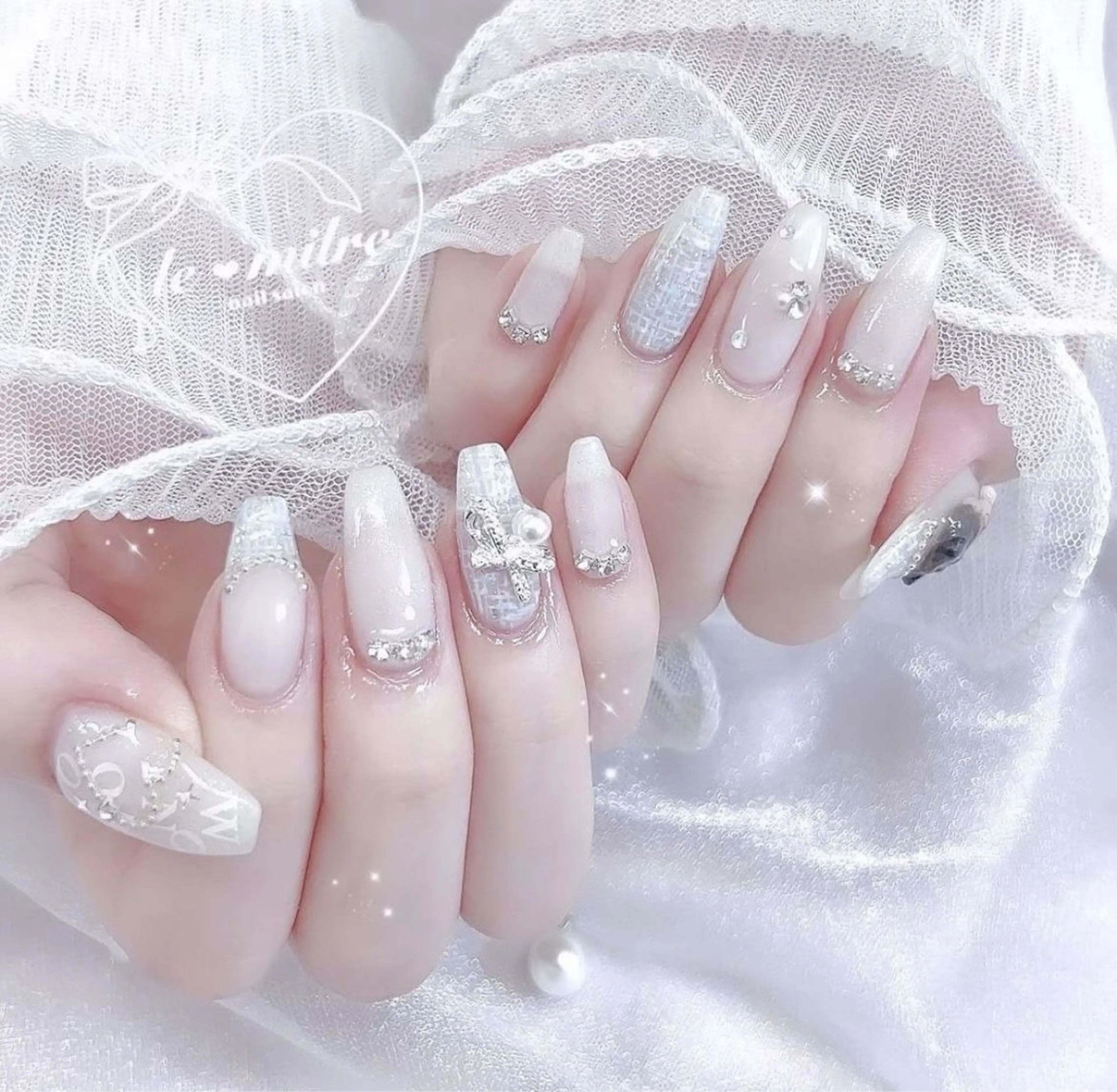 ネイル 長さ出し マグネットネイル ミラーネイル ピンク ネイルチップ Lee Nailsのネイルデザイン
