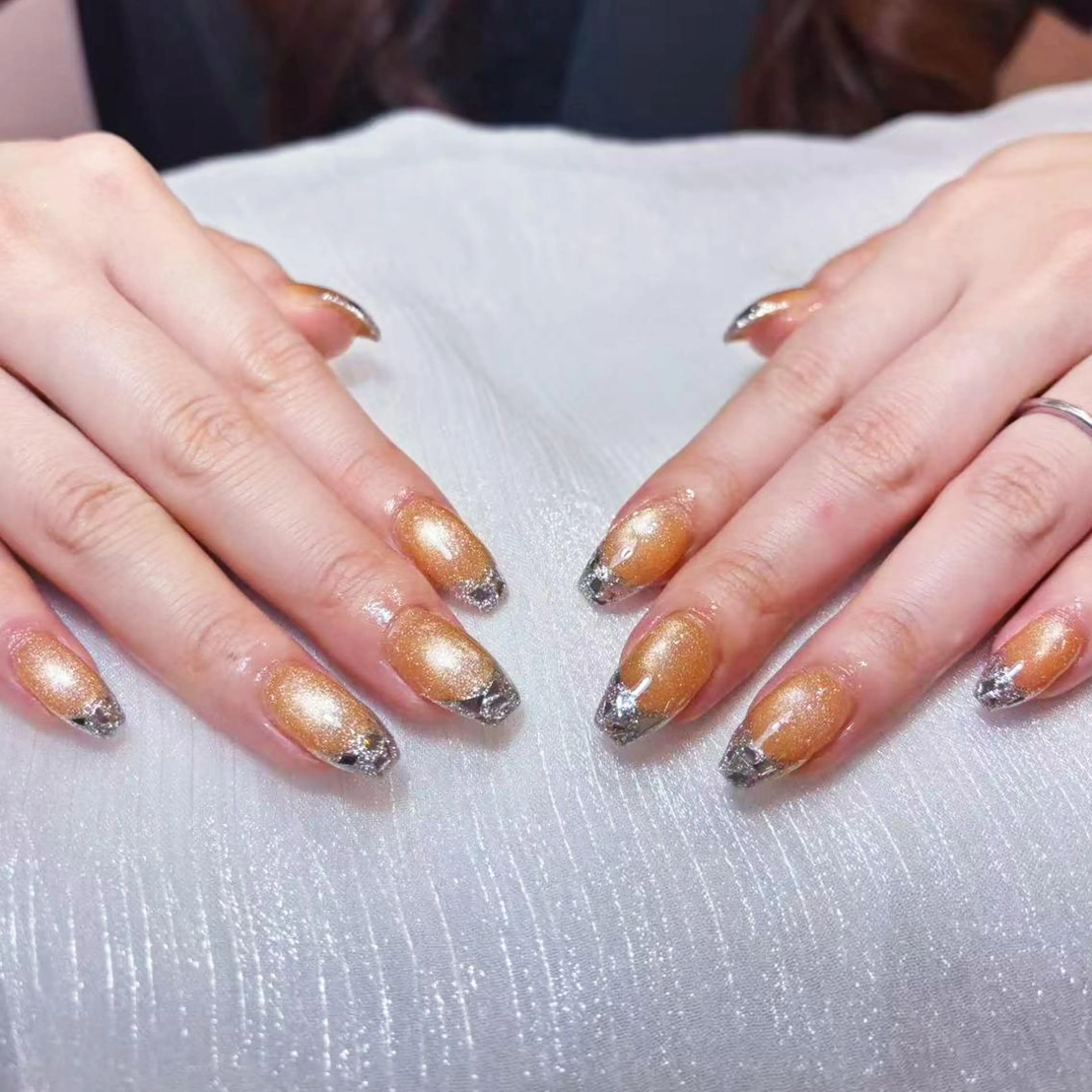 ネイル アートネイル オーロラネイル ガーリー キラキラネイル マグネットネイル ハンドネイル DIAMOND 💅のネイルデザイン