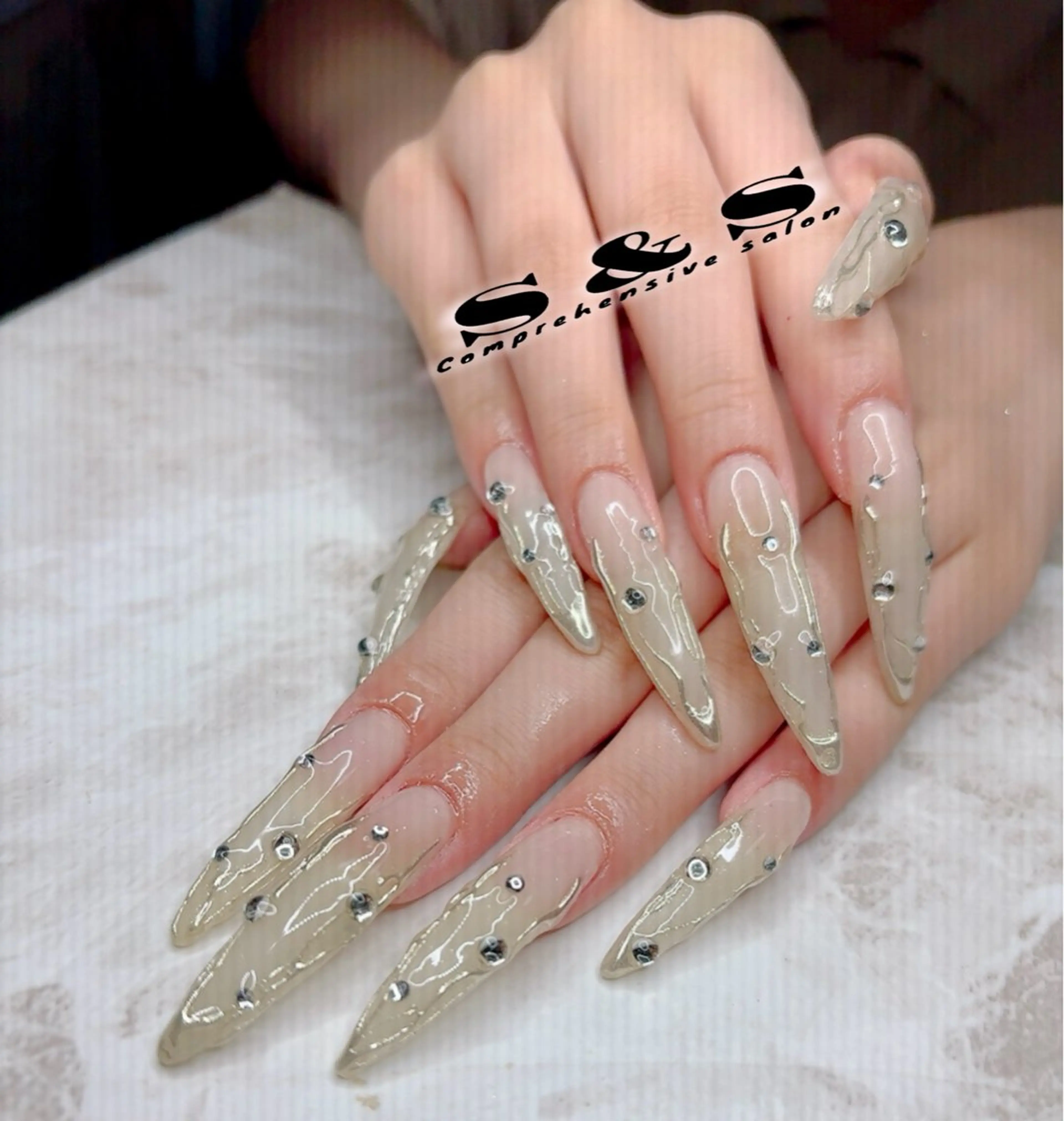 ネイル 長さ出し メンズネイル 持ち込み S&S 村田小百合のネイルデザイン