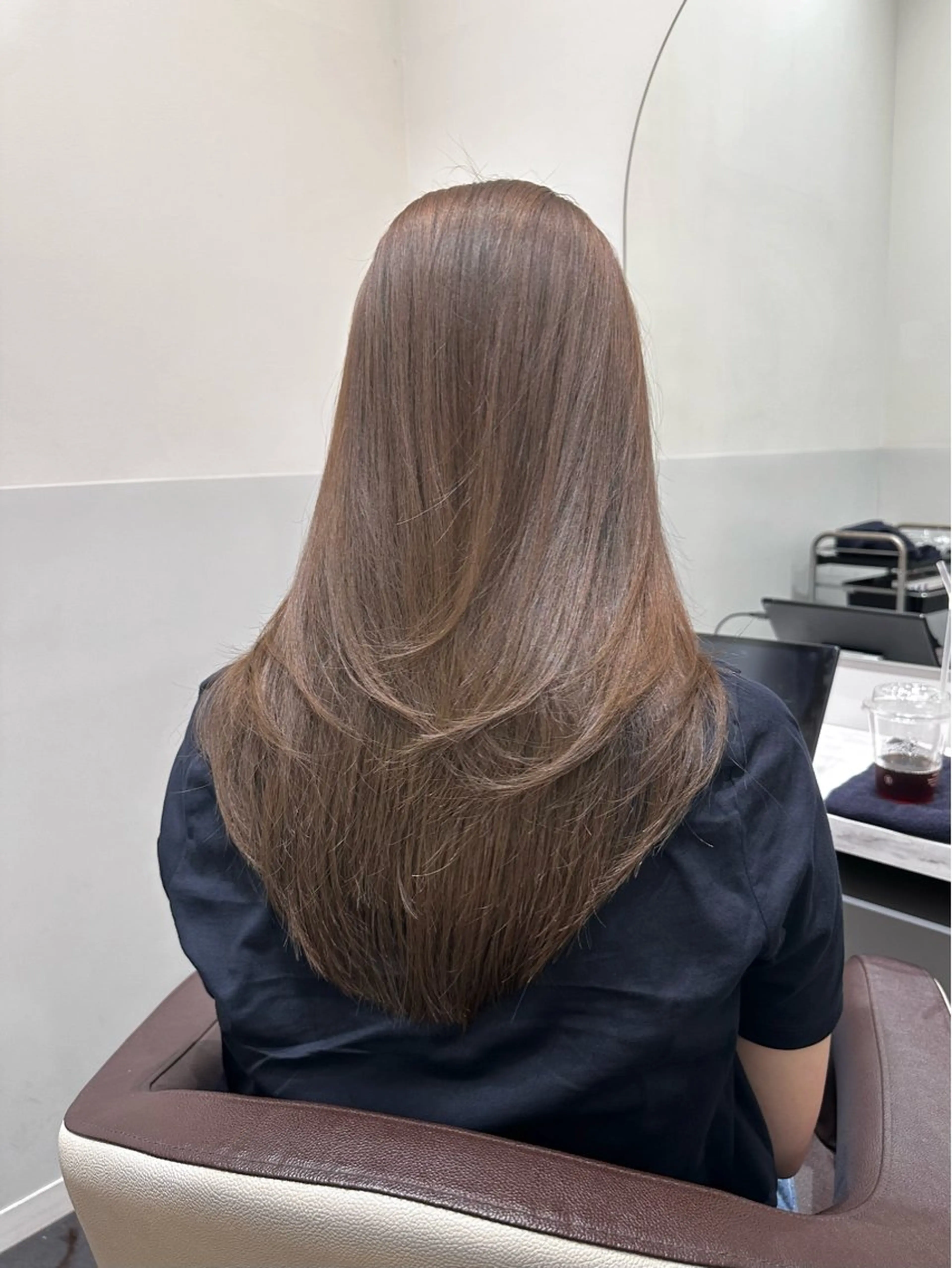ロング カラー ベージュカラー ブリーチ ブリーチなしカラー カット ヘアカラー トリートメント LUMO所属・矢野 晃平のヘアスタイル