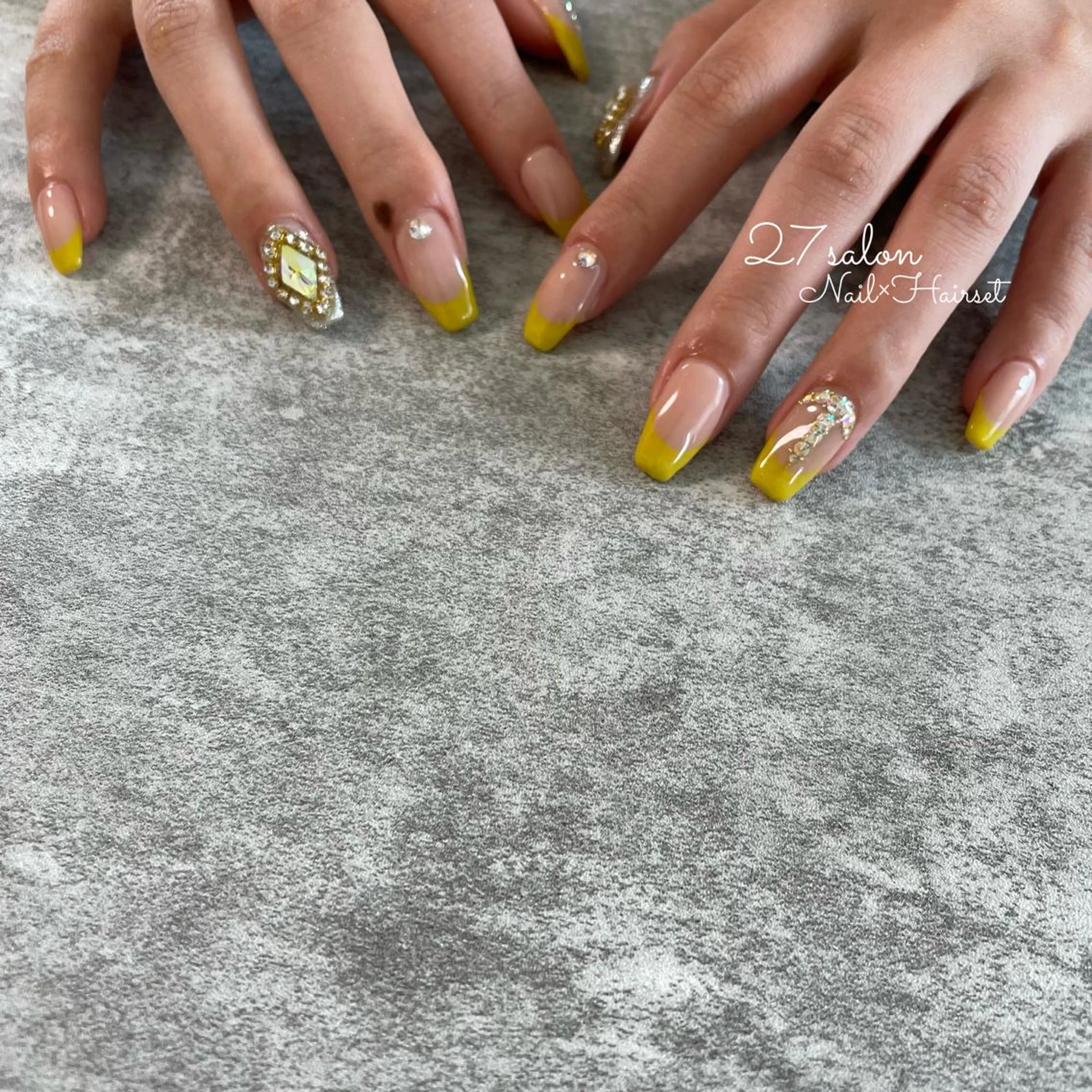 ネイル 韓国ネイル 27salon yuinaのネイルデザイン