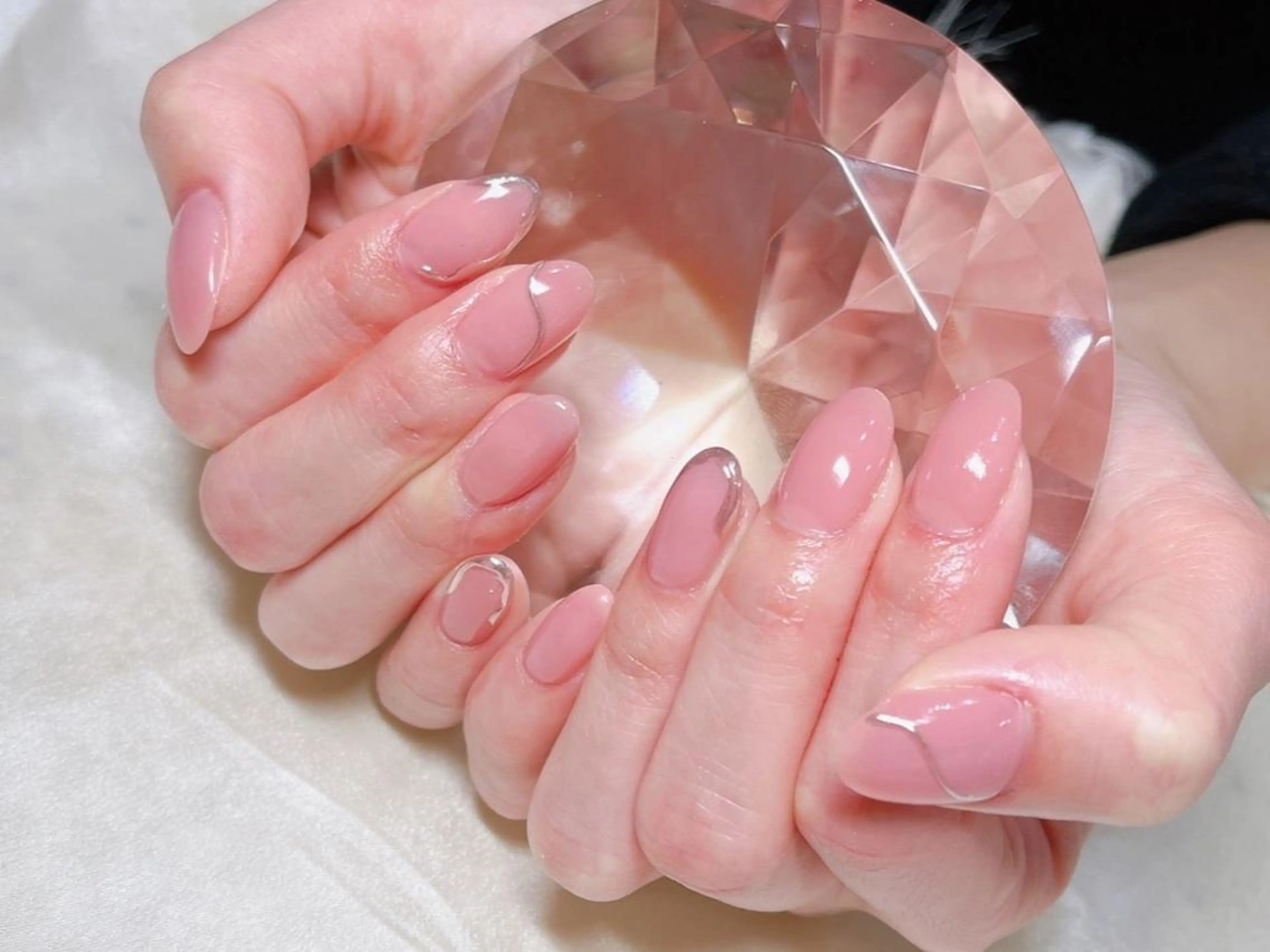 ネイル マツエク・マツパ アイブロウ 韓国風マツエク パリジェンヌラッシュリフト まつげパーマ ワンホンマツエク 長さ出し ハンドネイル Nail&eye Belire 新宿のネイルデザイン