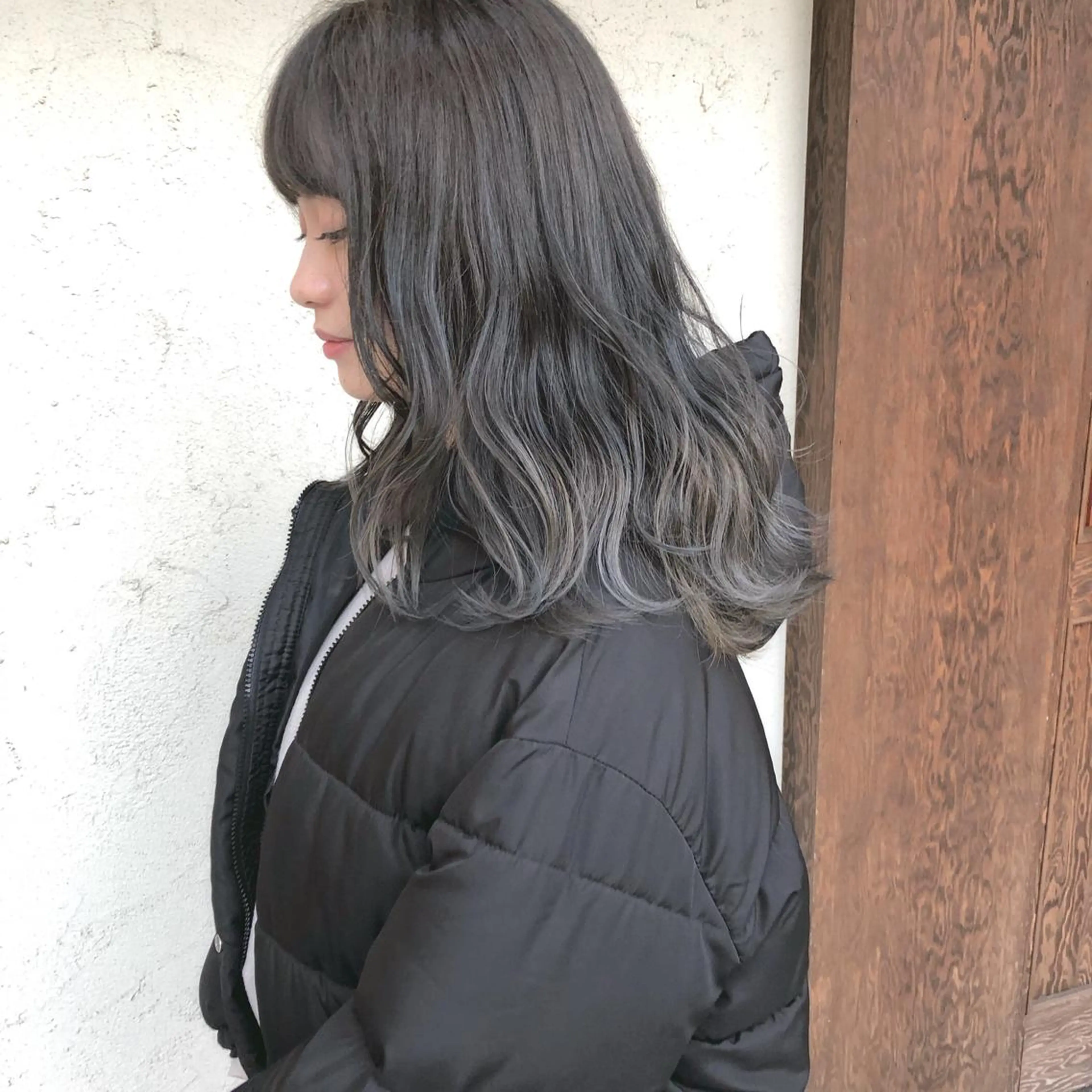 ミディアム カラー ダークグレー カット ヘアカラー トリートメント ヘアセット 艶髪育成サロン 京橋　shinのヘアスタイル