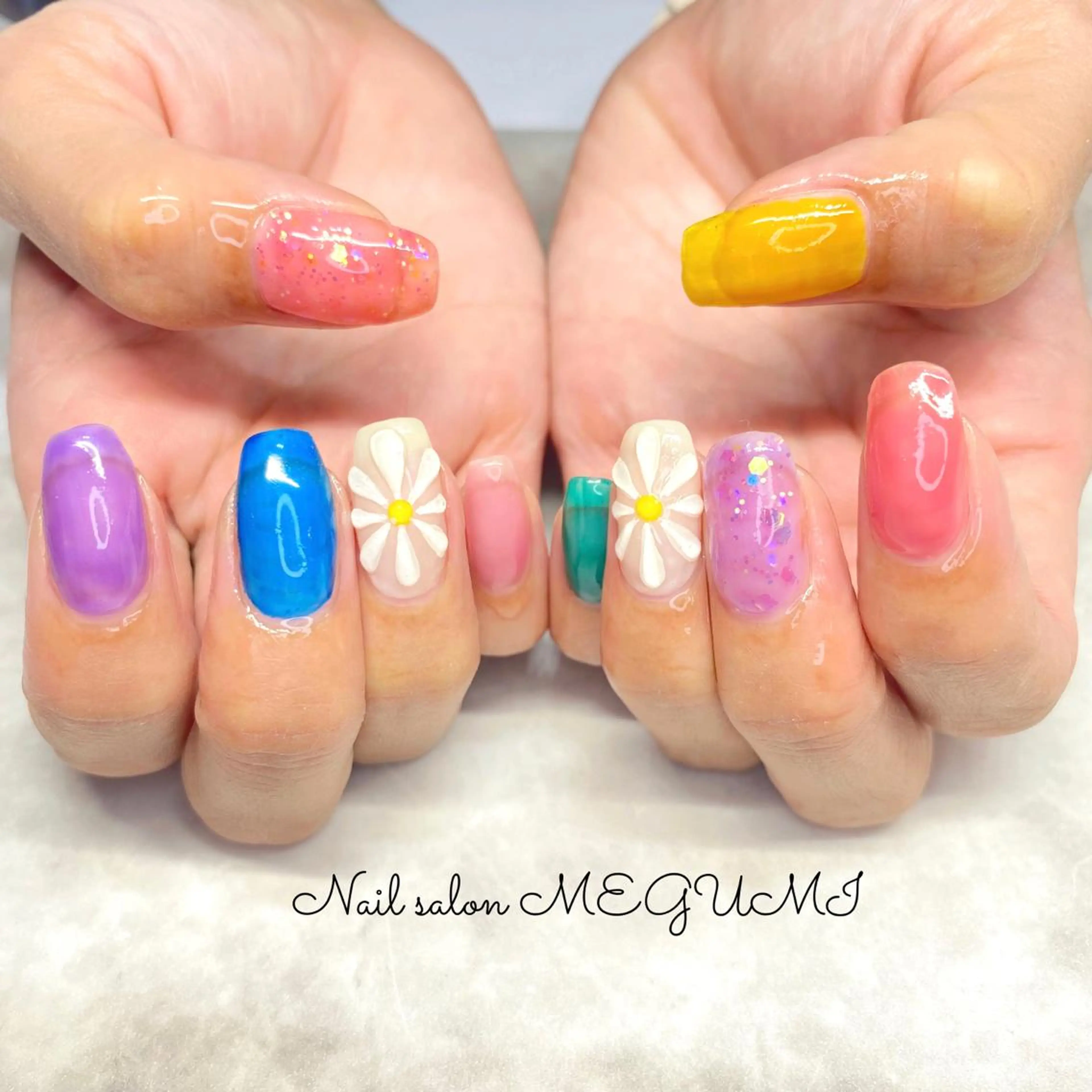 ネイル Nail salon MEGUMIのネイルデザイン