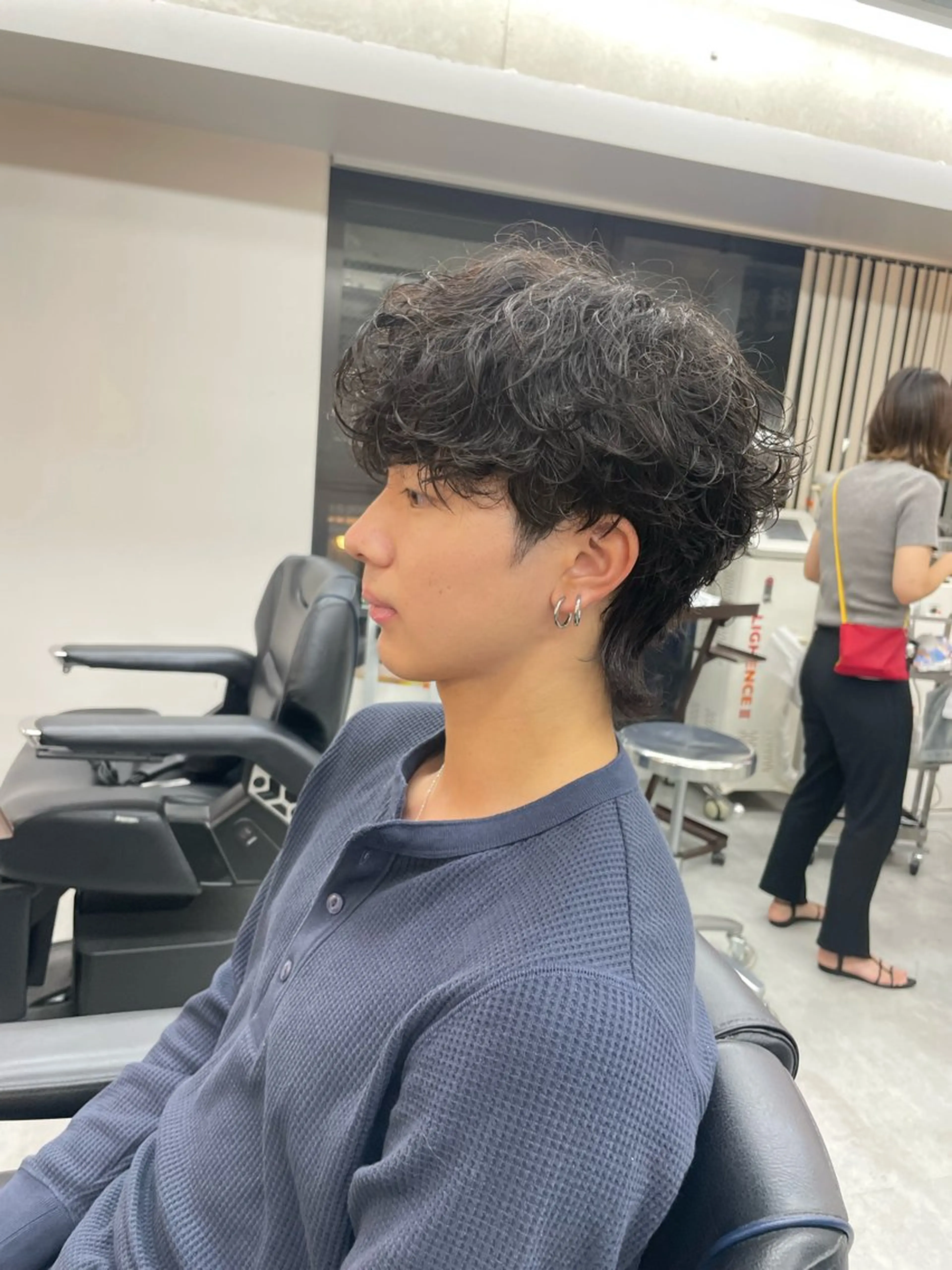 パーマ メンズ メンズパーマ シャドーパーマ メンズウルフカット ウルフカット 西山 剛のヘアスタイル