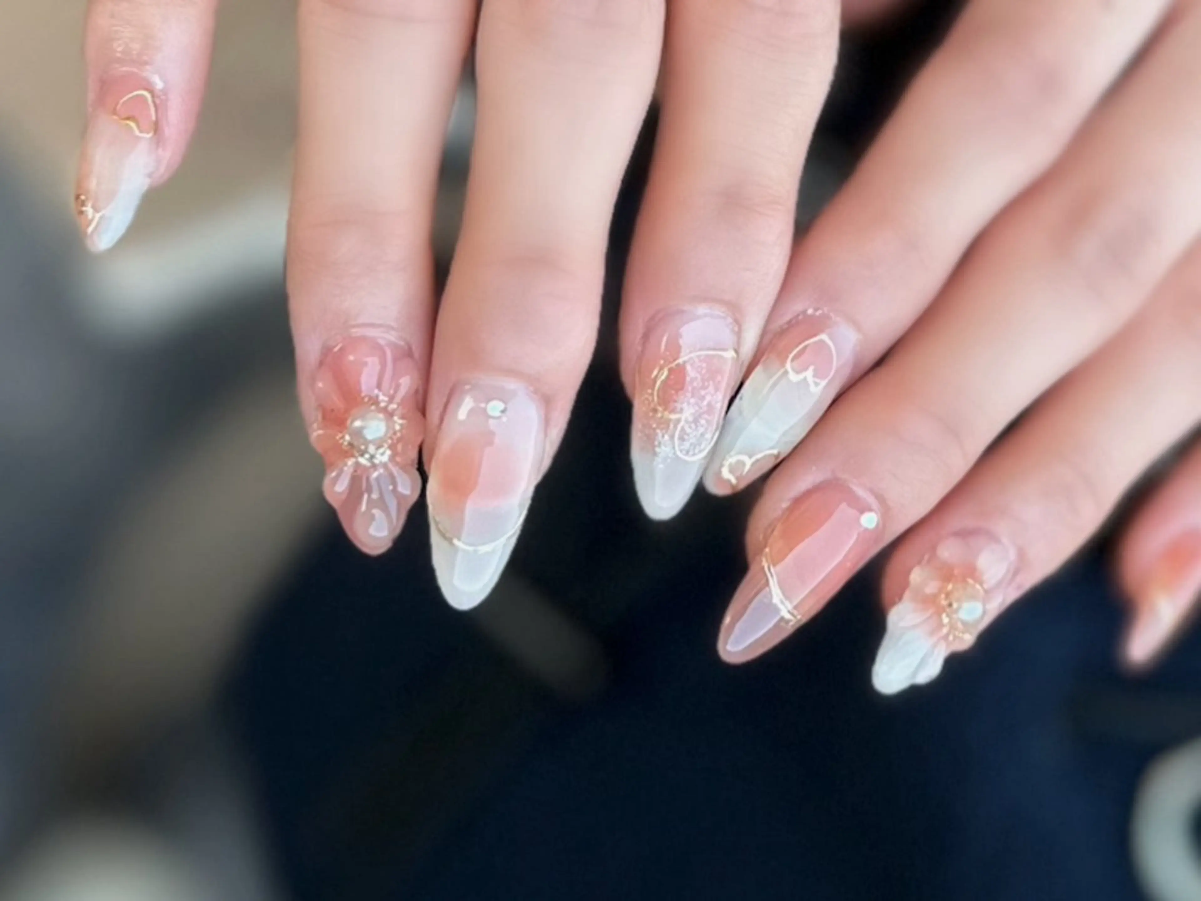 ネイル 新山 聖のネイルデザイン