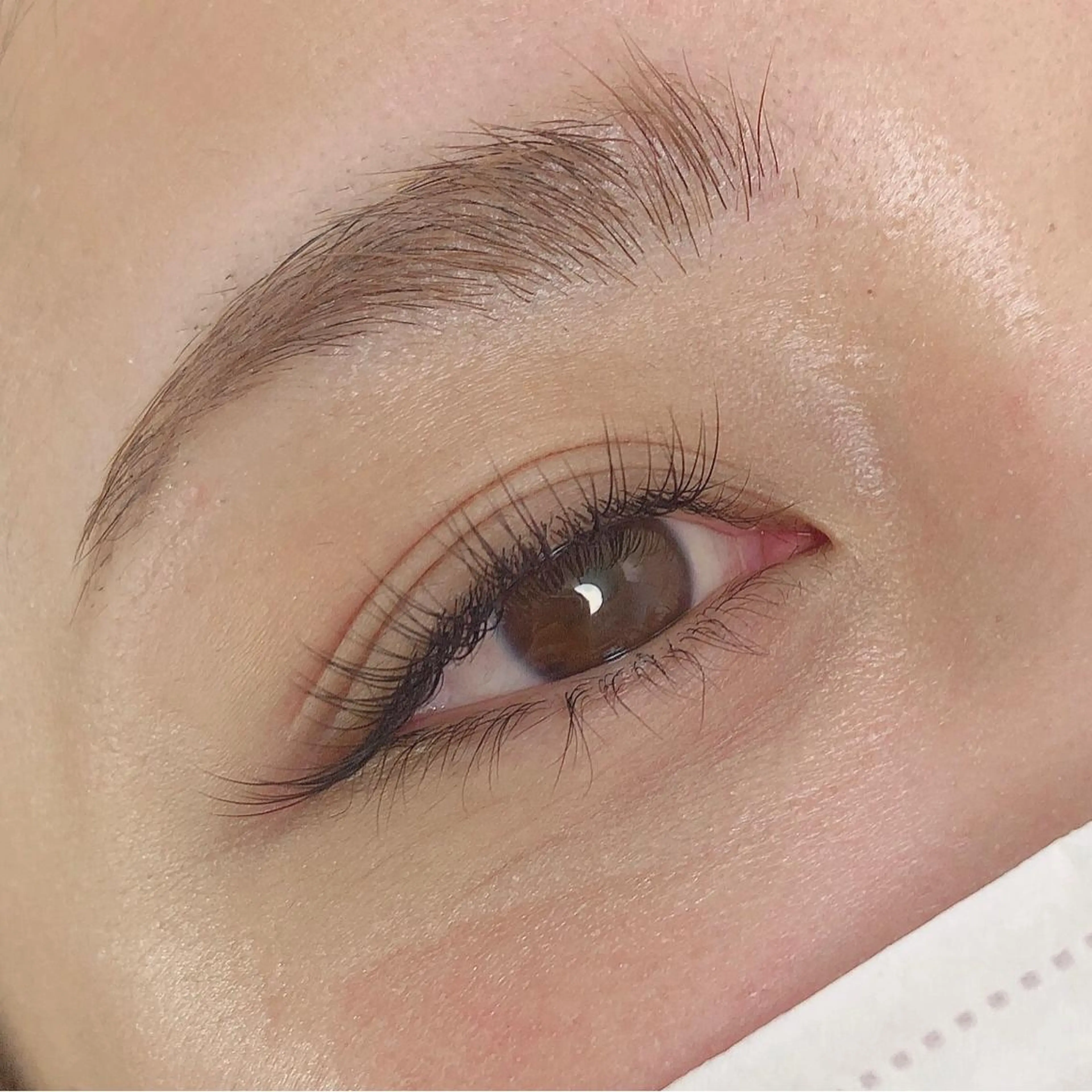 マツエク・マツパ 丸山 史香のヘアスタイル