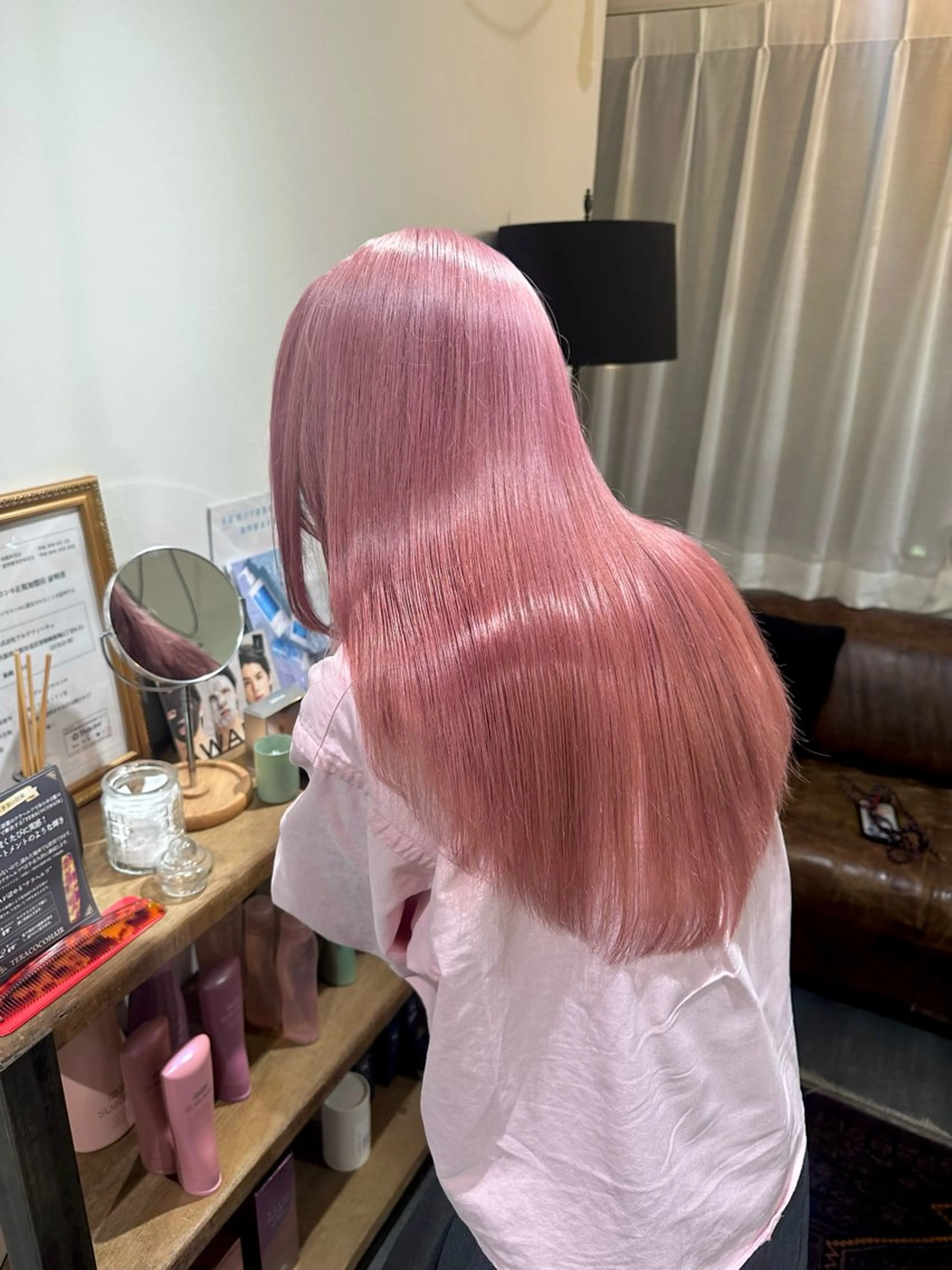 ロング カラー カット ヘアカラー トリートメント 梅田ハイトーン チダ ヒナノのヘアスタイル