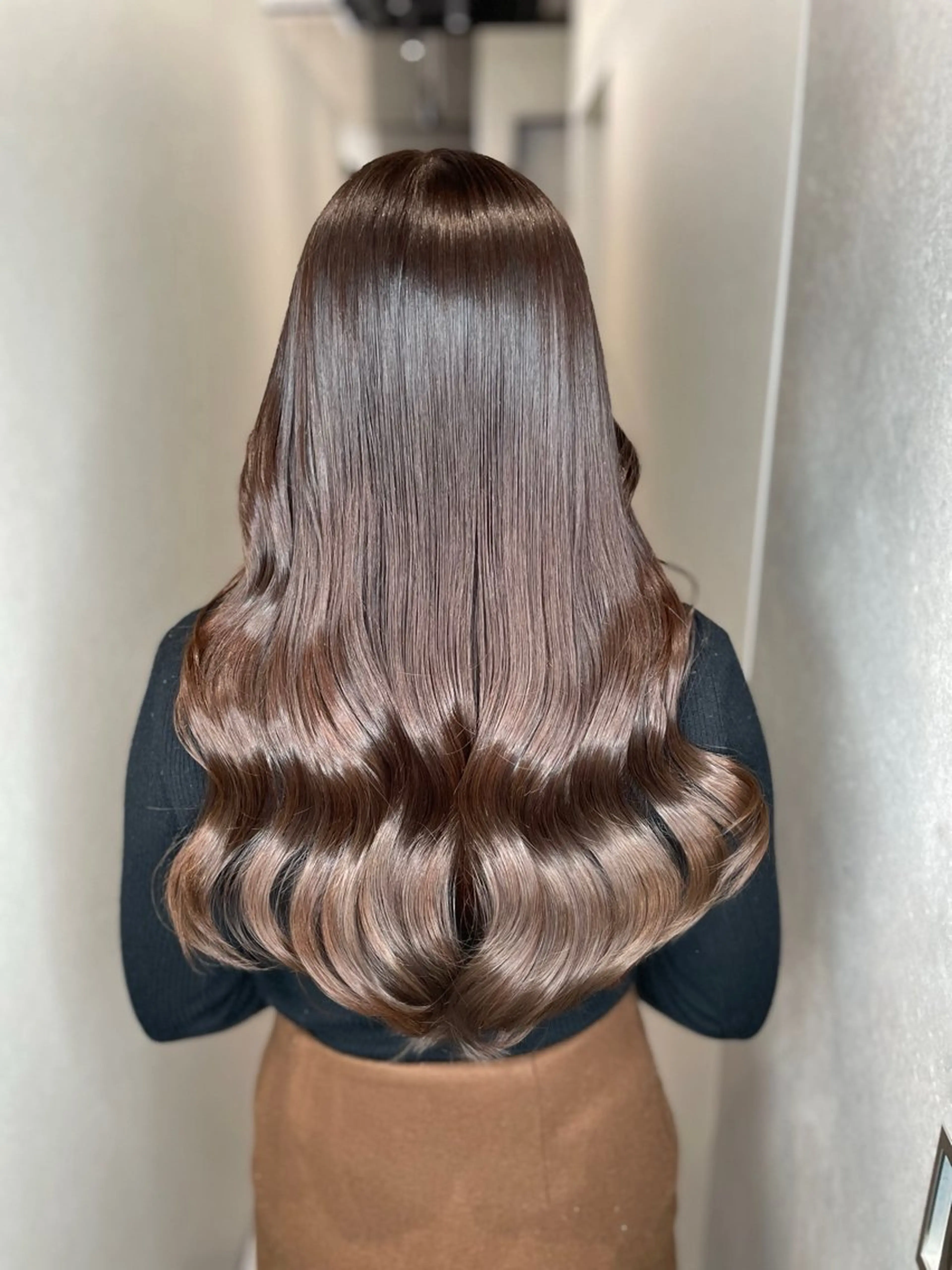 【絹髪に憧れてる方にオススメ】GLT髪質改善カラー＋シルキーヴェールトリートメントの写真