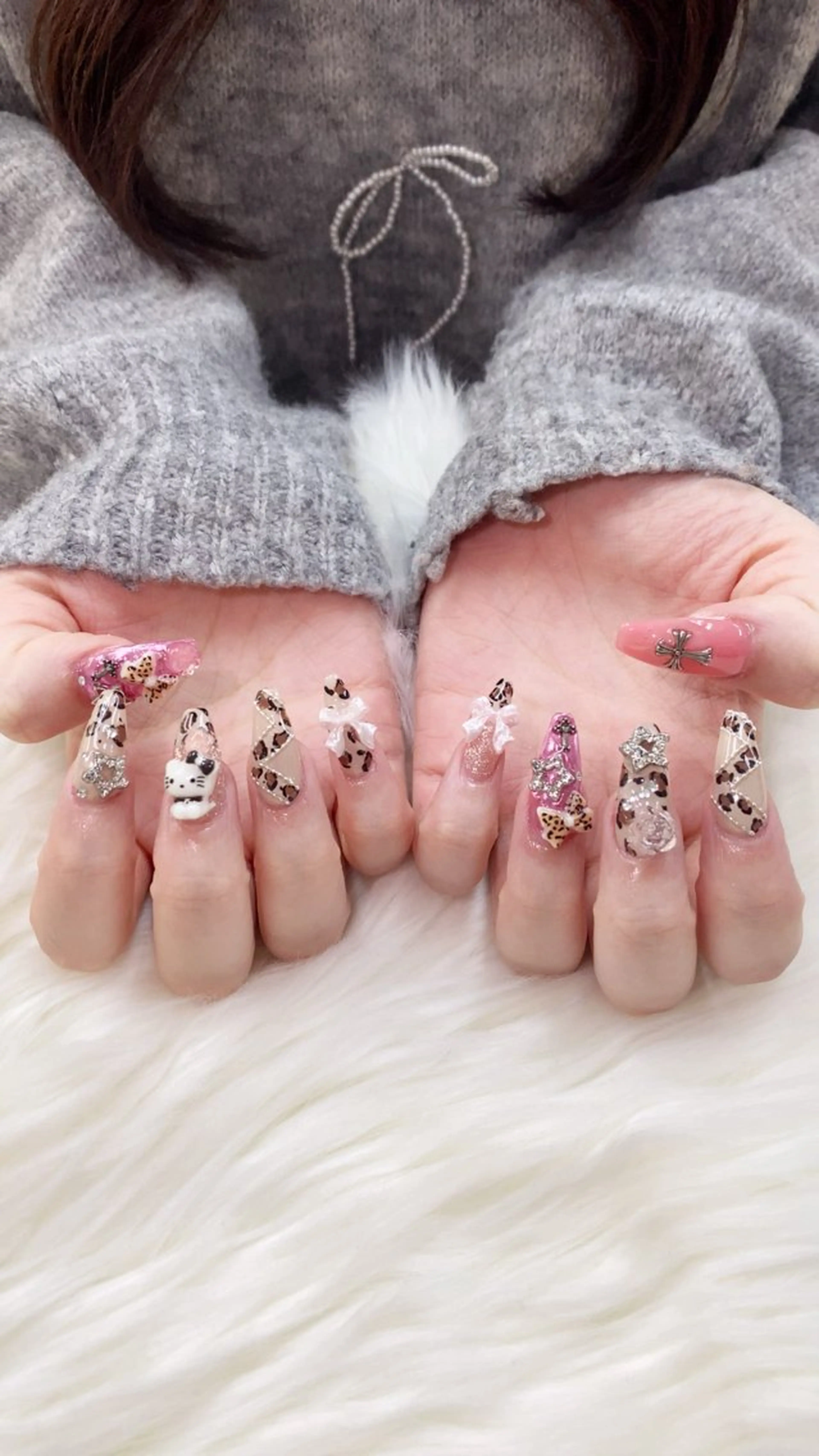 ネイル フレンチネイル グラデーション マグネットネイル ニュアンスネイル オフィスネイル ハンドネイル mika hara_nailのネイルデザイン