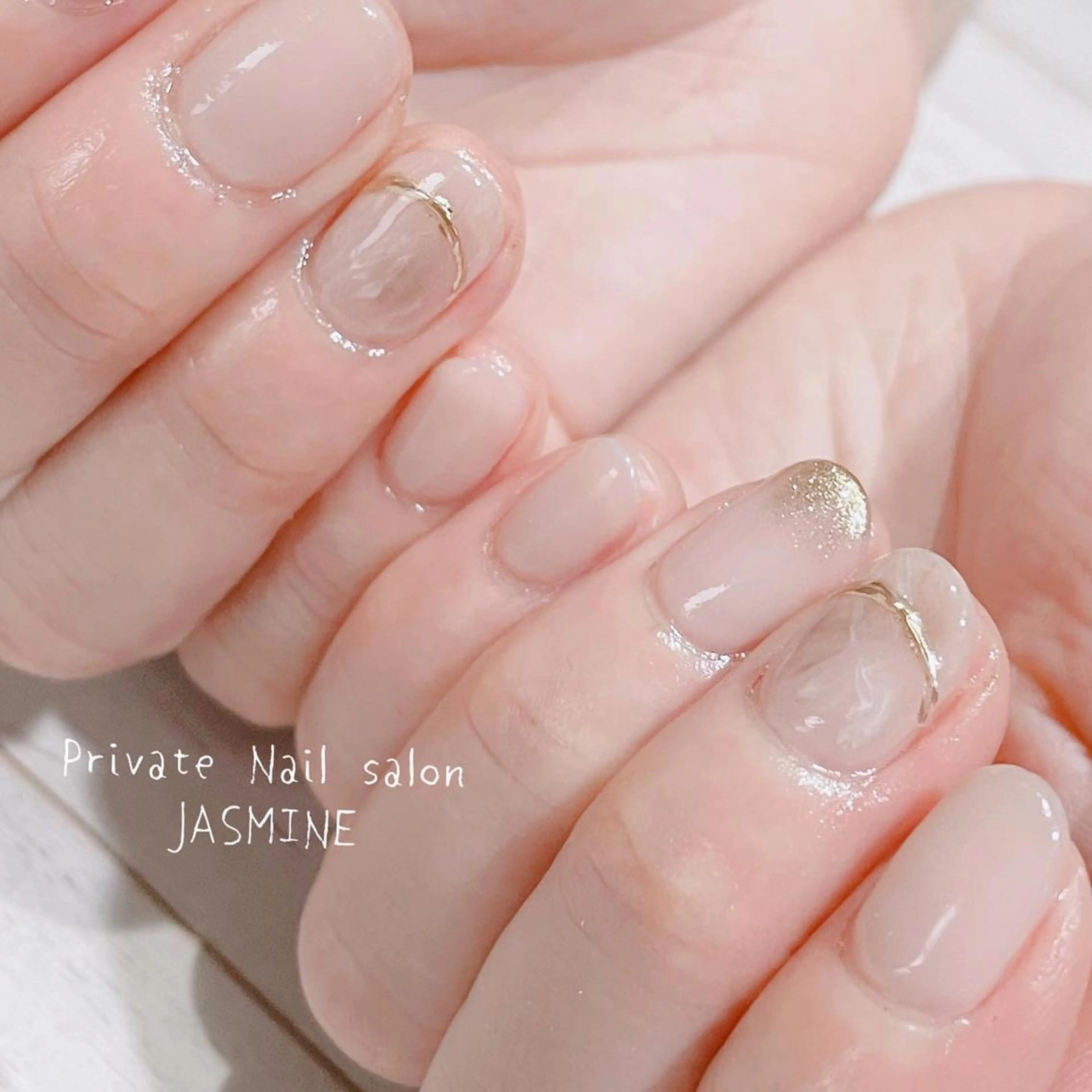 ネイル ミラーネイル ニュアンスネイル シンプルネイル ハンドネイル Nail salon JASMINEのネイルデザイン