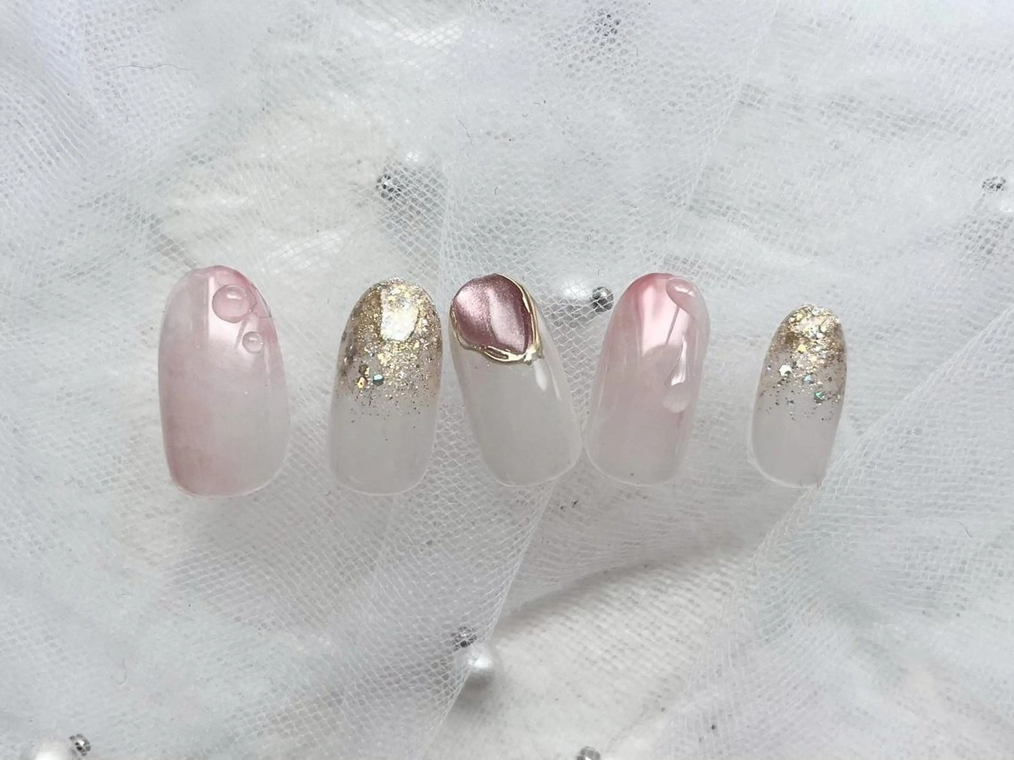 ネイル ハンドネイル アイ.ネイリスト りこの眉毛・アイブロウイメージ