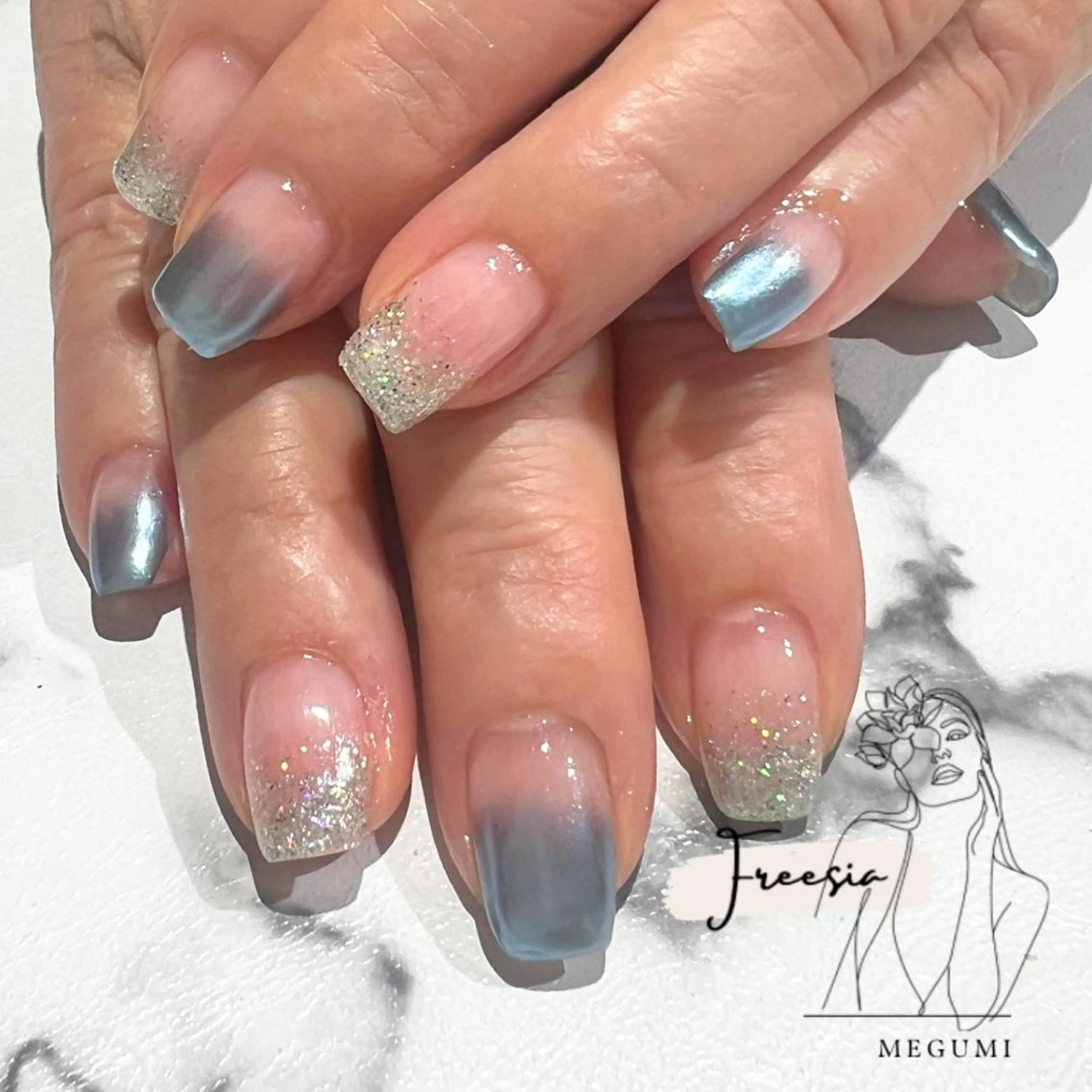 ネイル ミラーネイル ハンドネイル 当日予約も歓迎⭕️ Megumiのネイルデザイン