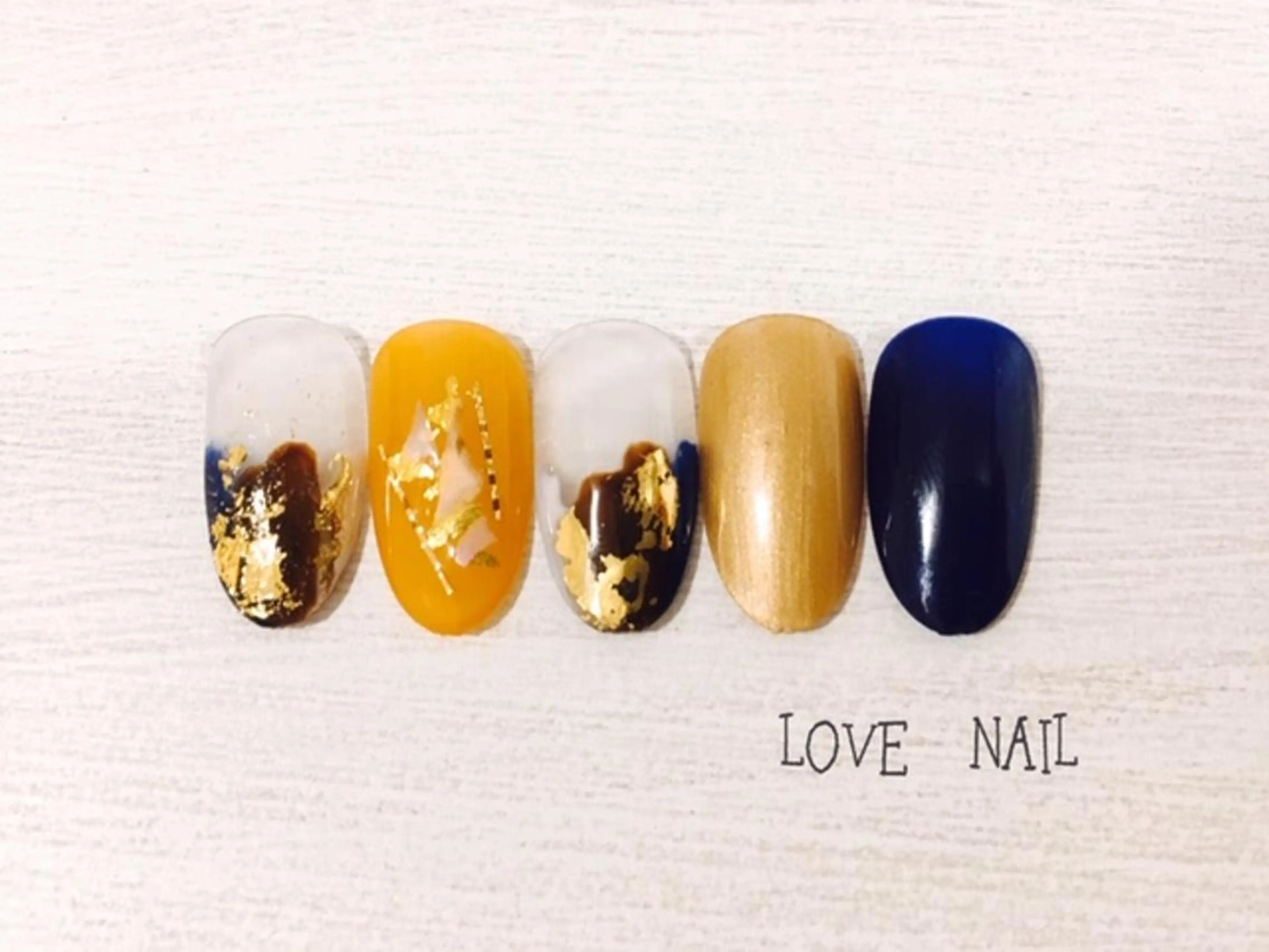 ネイル LOVE NAIL 💕Sonoのネイルデザイン