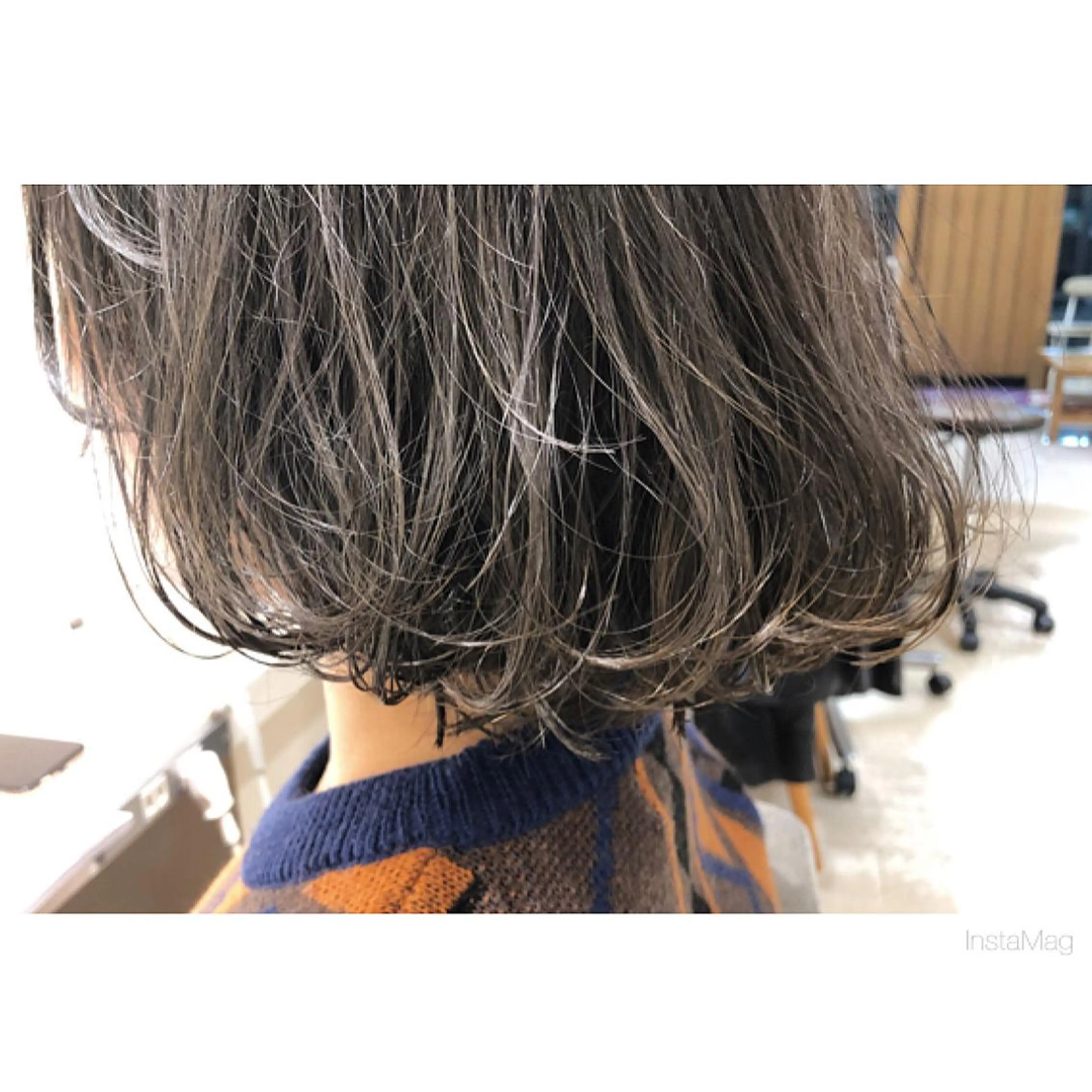 ミディアム カラー ブリーチ 透明感カラー ダブルカラー ブリーチなしカラー カット ヘアカラー 岩間 香純のヘアスタイル