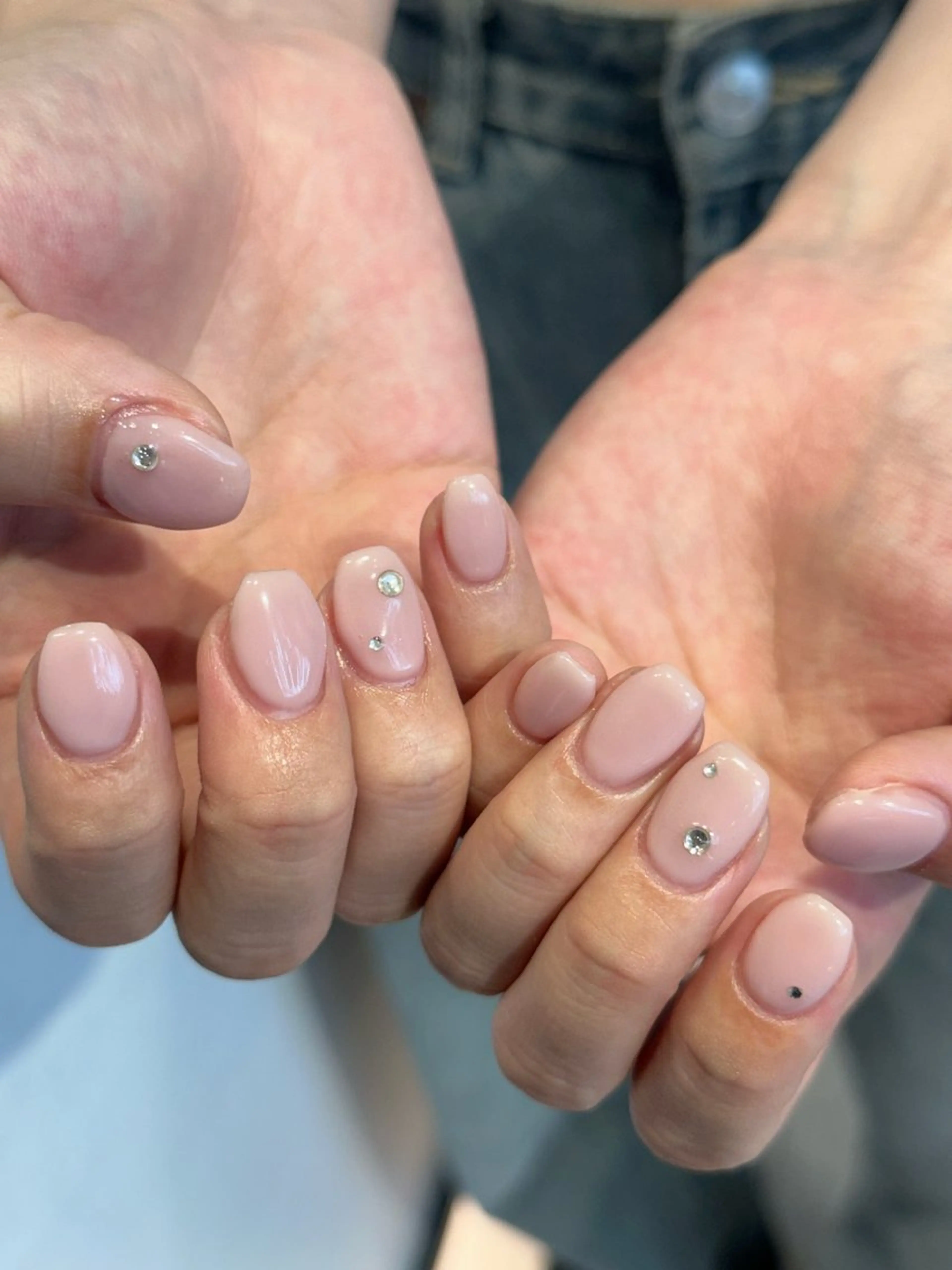 ネイル ハンドネイル 🎀韓国レイヤー特化 🎀ベージュ/ミクのヘアスタイル