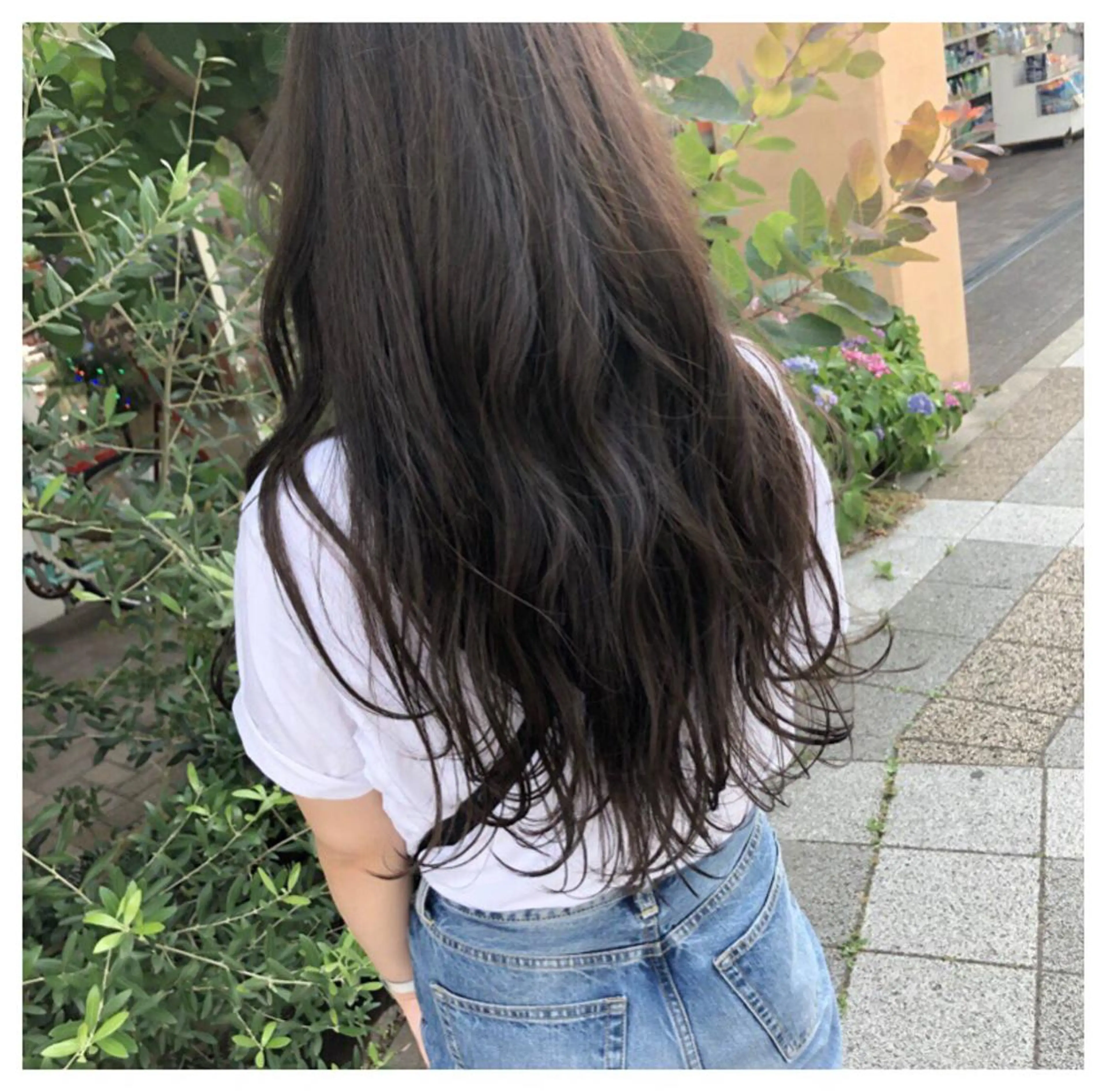 ロング カラー ヘアカラー トリートメント ENIF ヤマグチアツコのヘアスタイル