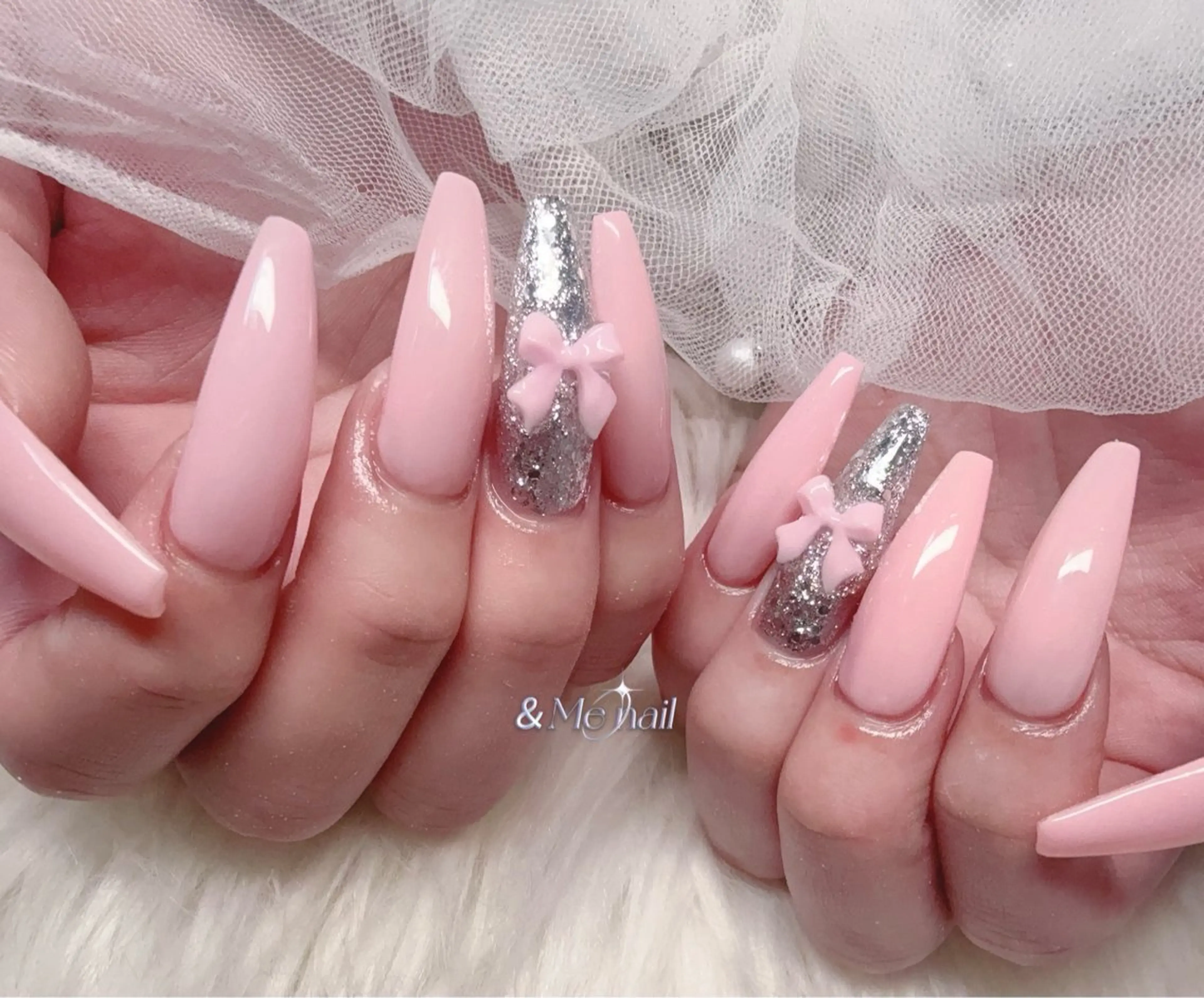 ネイル ハンドネイル &ME タカのネイルデザイン