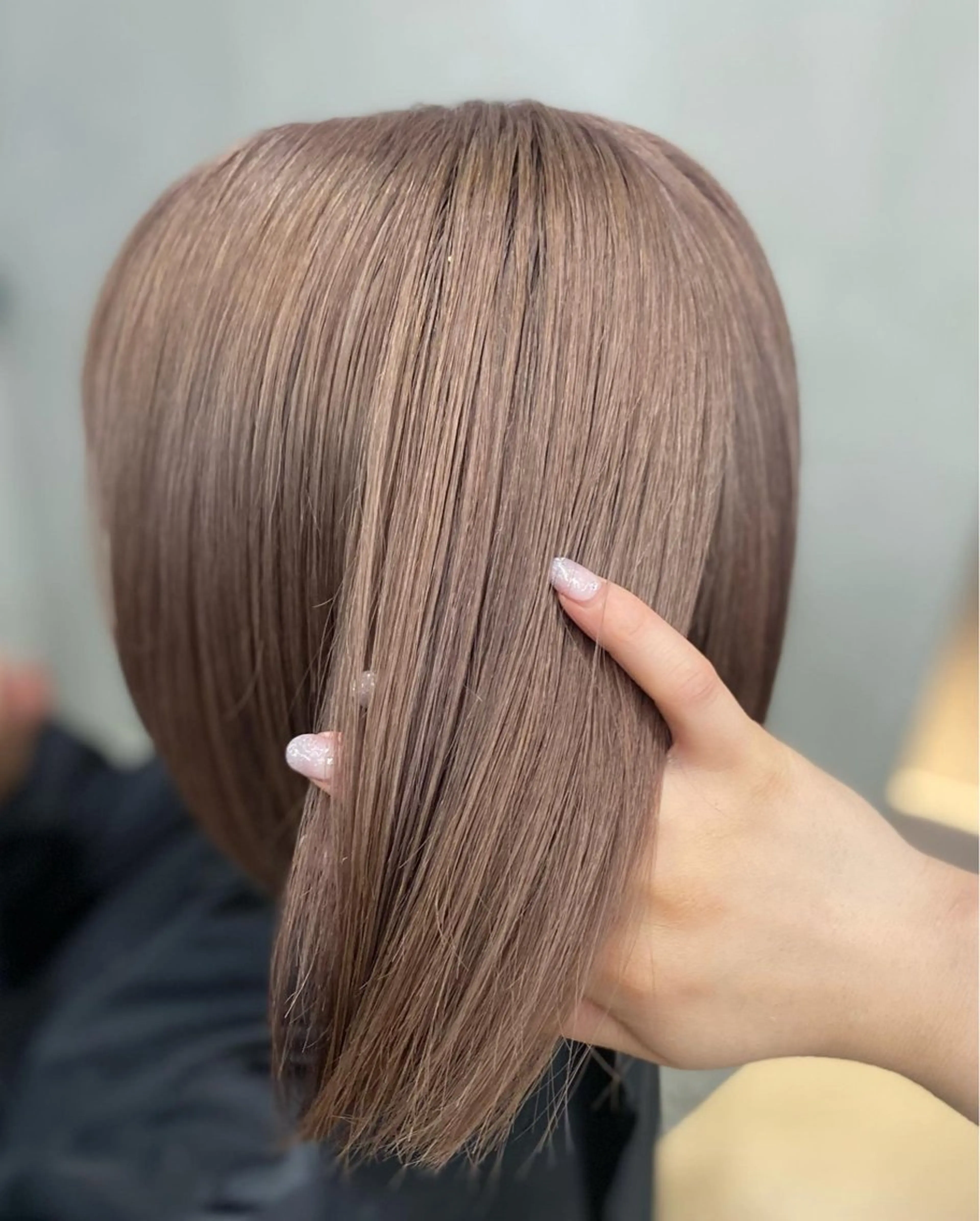 ミディアム カラー ヘアアレンジ グレージュ mina 🌷のヘアスタイル