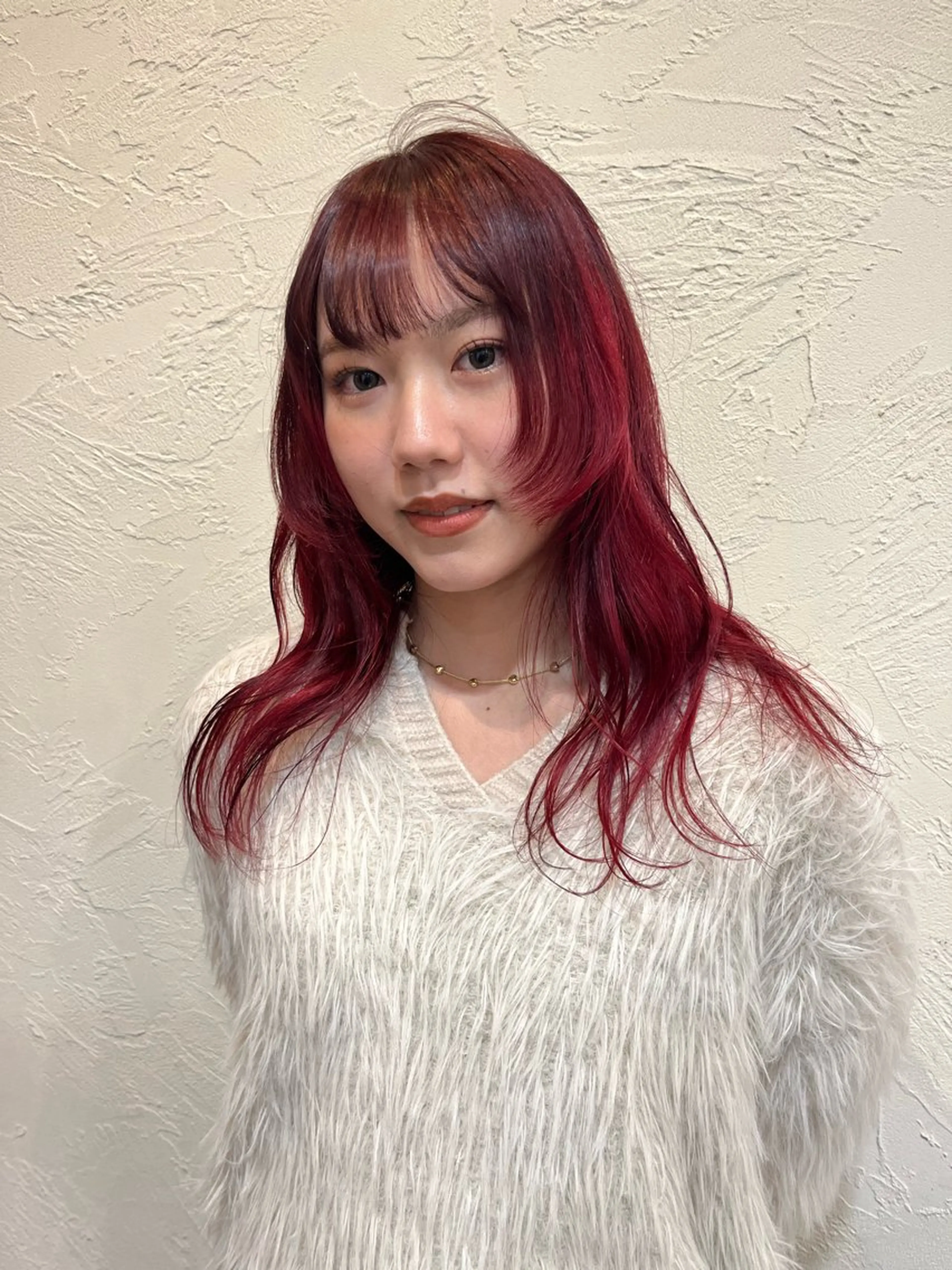 ロング カラー レッドカラー そね こまちのヘアスタイル