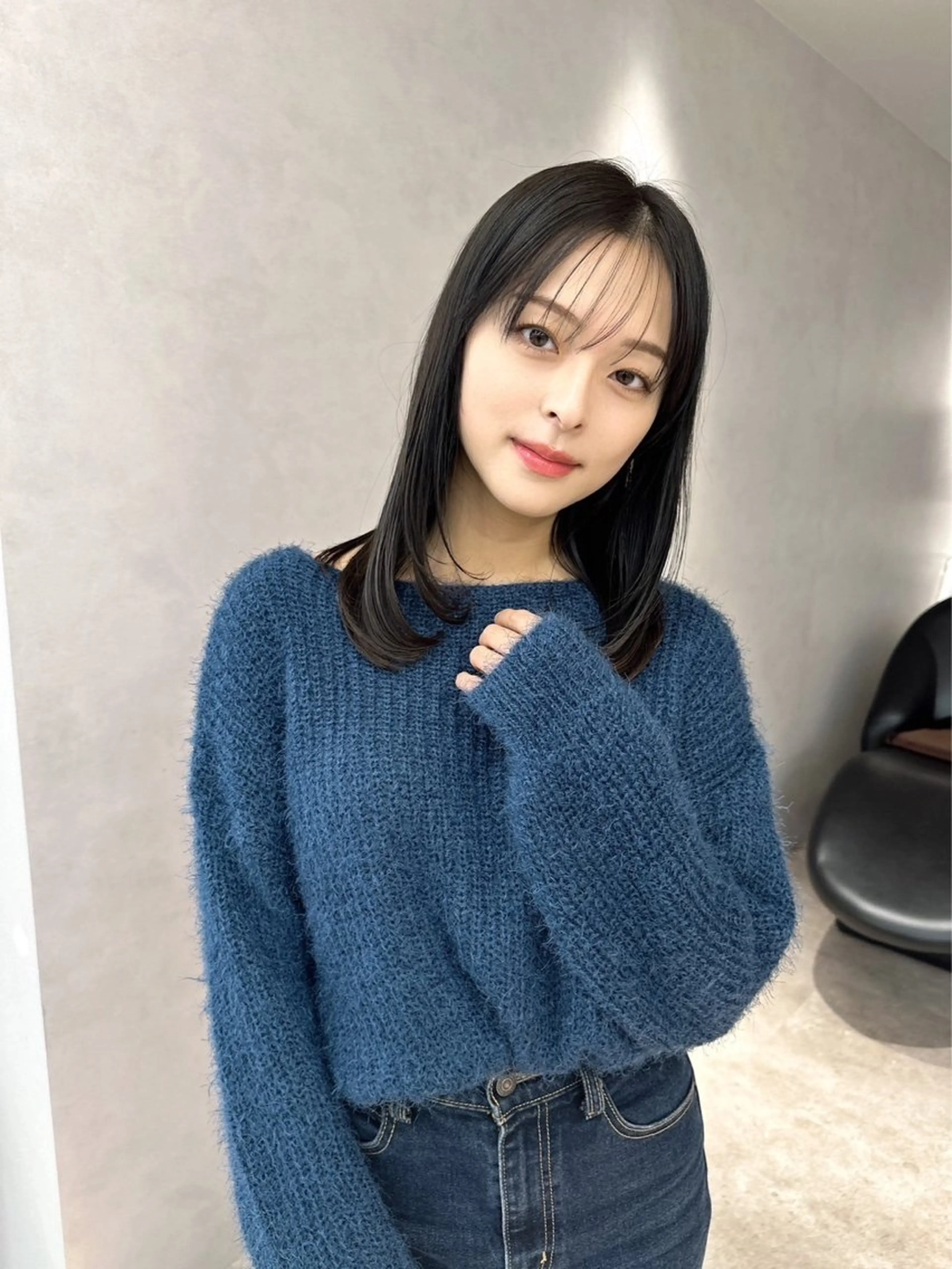 🔴地毛のような前髪に　【前髪、顔まわり縮毛矯正（ストレート）】×【小顔カット】×【高保湿スチームトリートメント】の写真