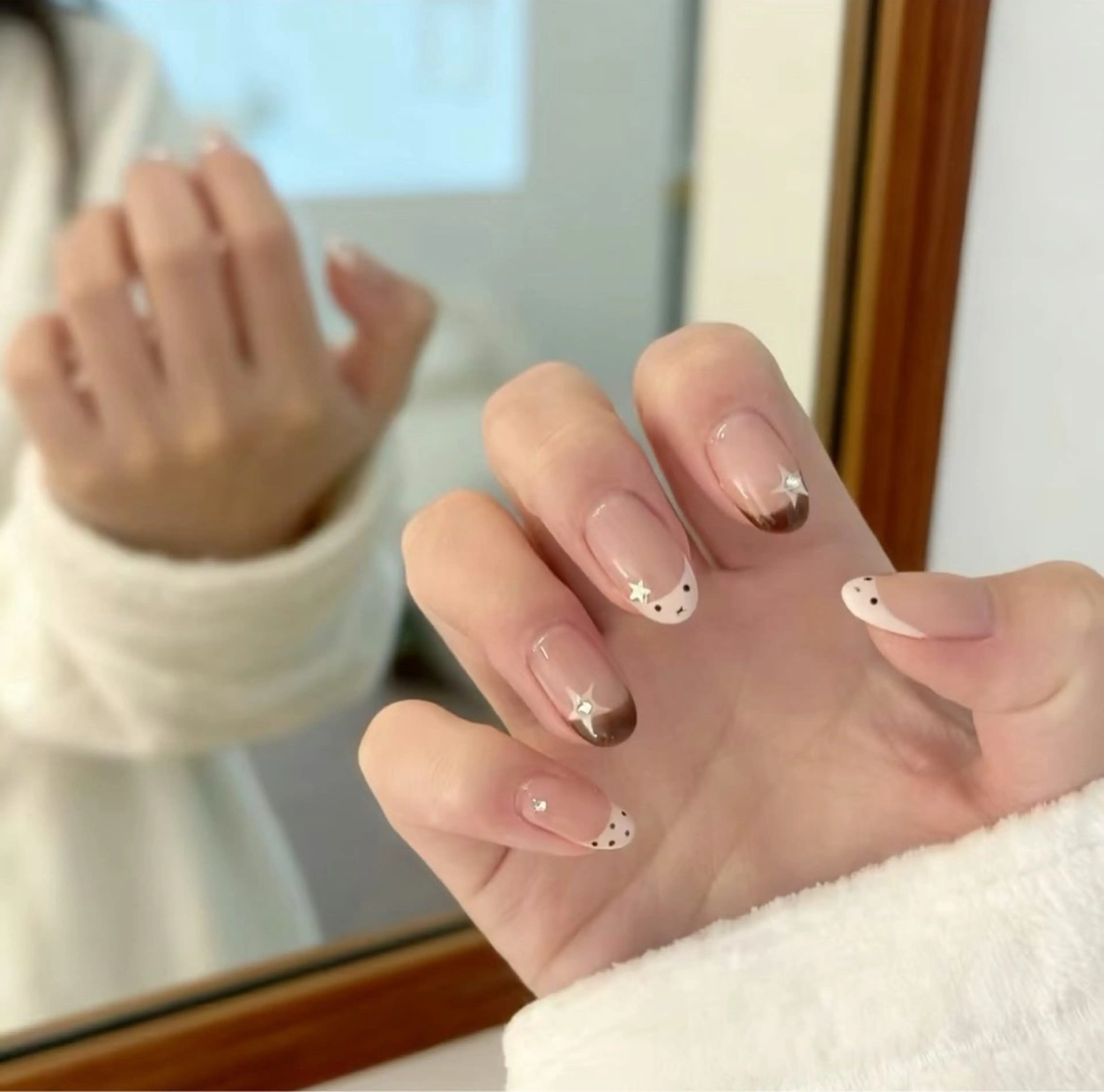 ネイル アートネイル フレンチネイル ジェルネイル キラキラネイル ニュアンスネイル ハンドネイル Ryu Nail Studio所属・Ryu Nail YukiChanのネイルデザイン