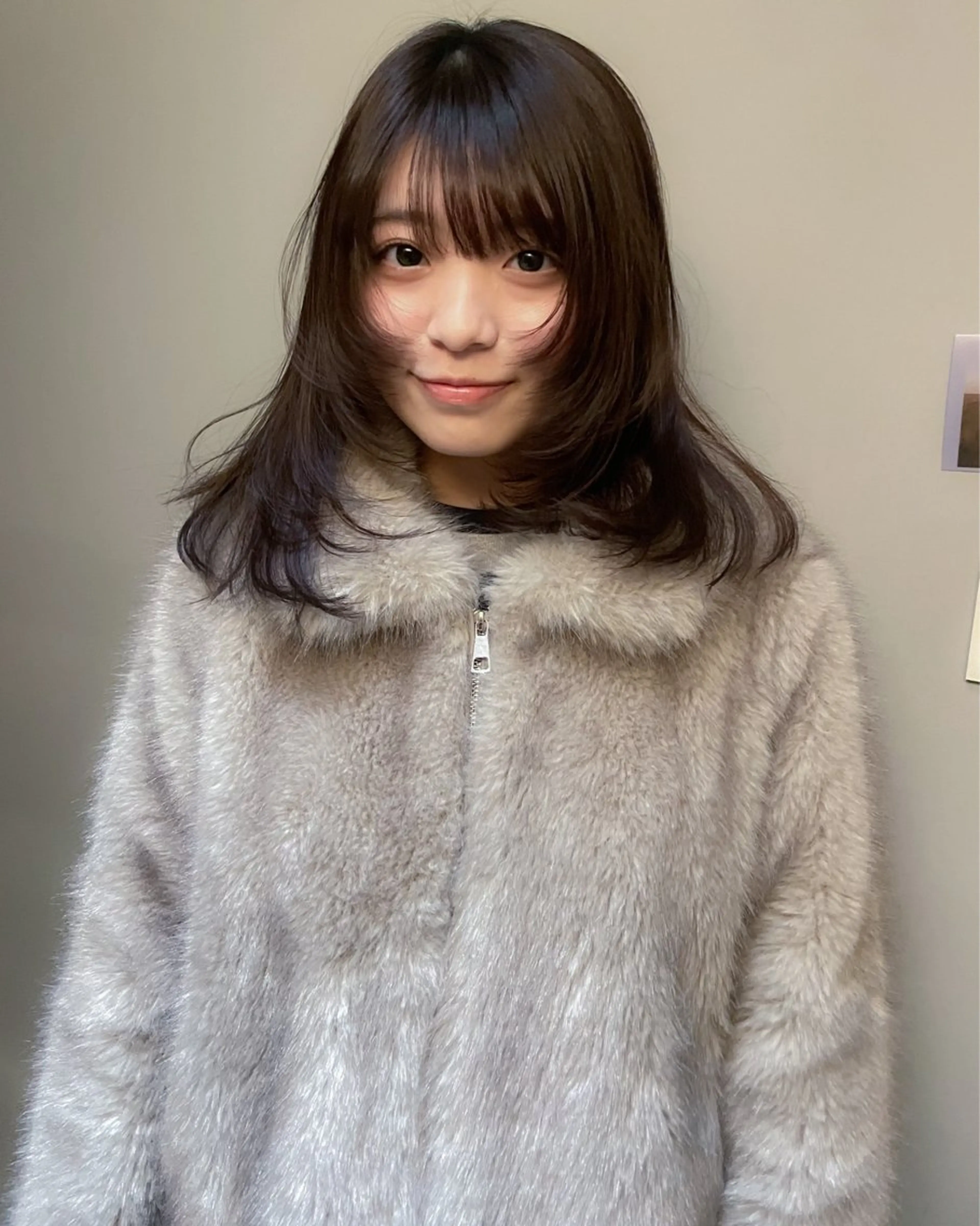 セミロング sachi / tsunaguのヘアスタイル