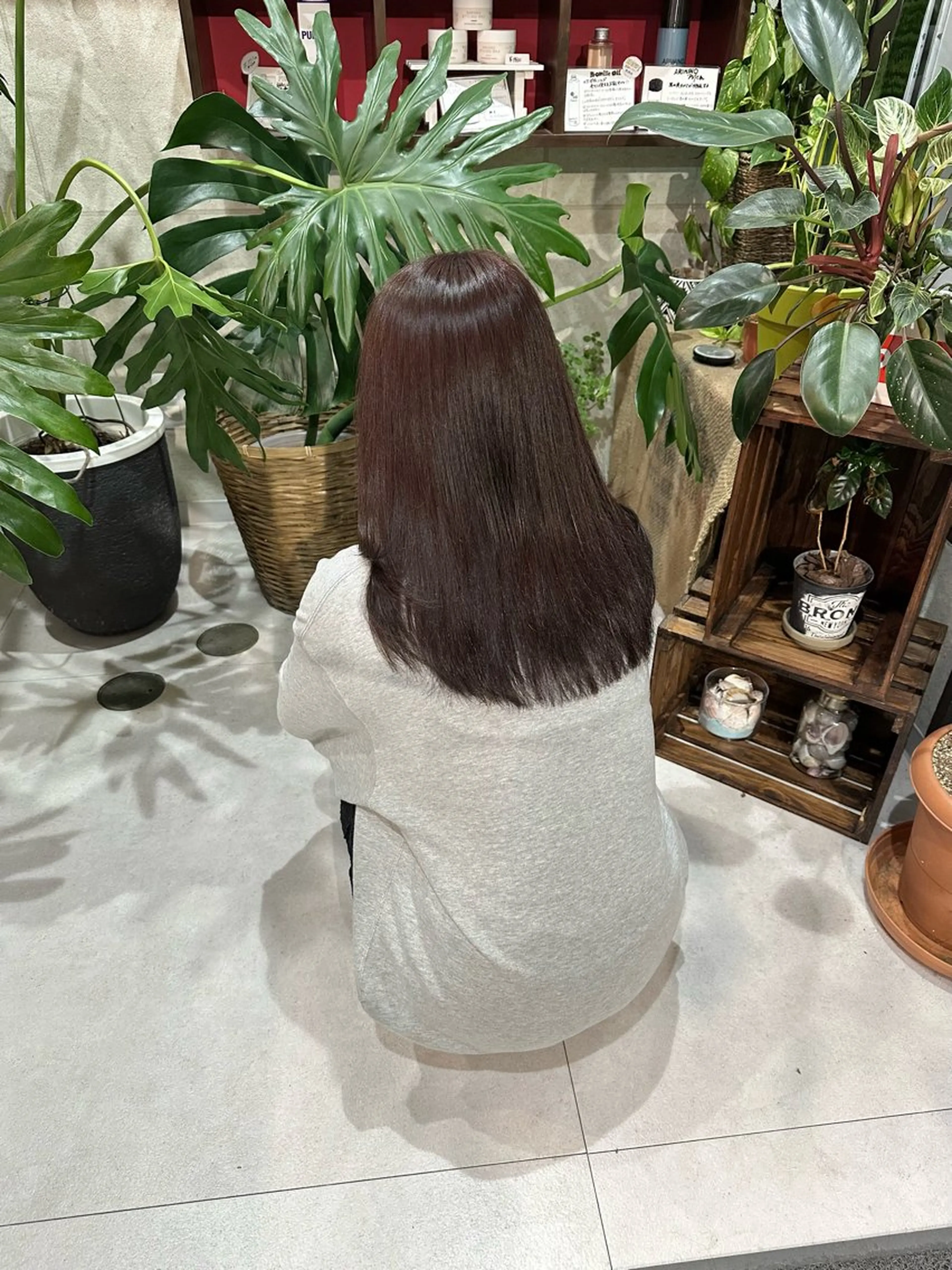 セミロング カラー ボルドーカラー ANNDER所属・遠藤惟斗/自由が丘/ 透明感カラー/パーマのヘアスタイル