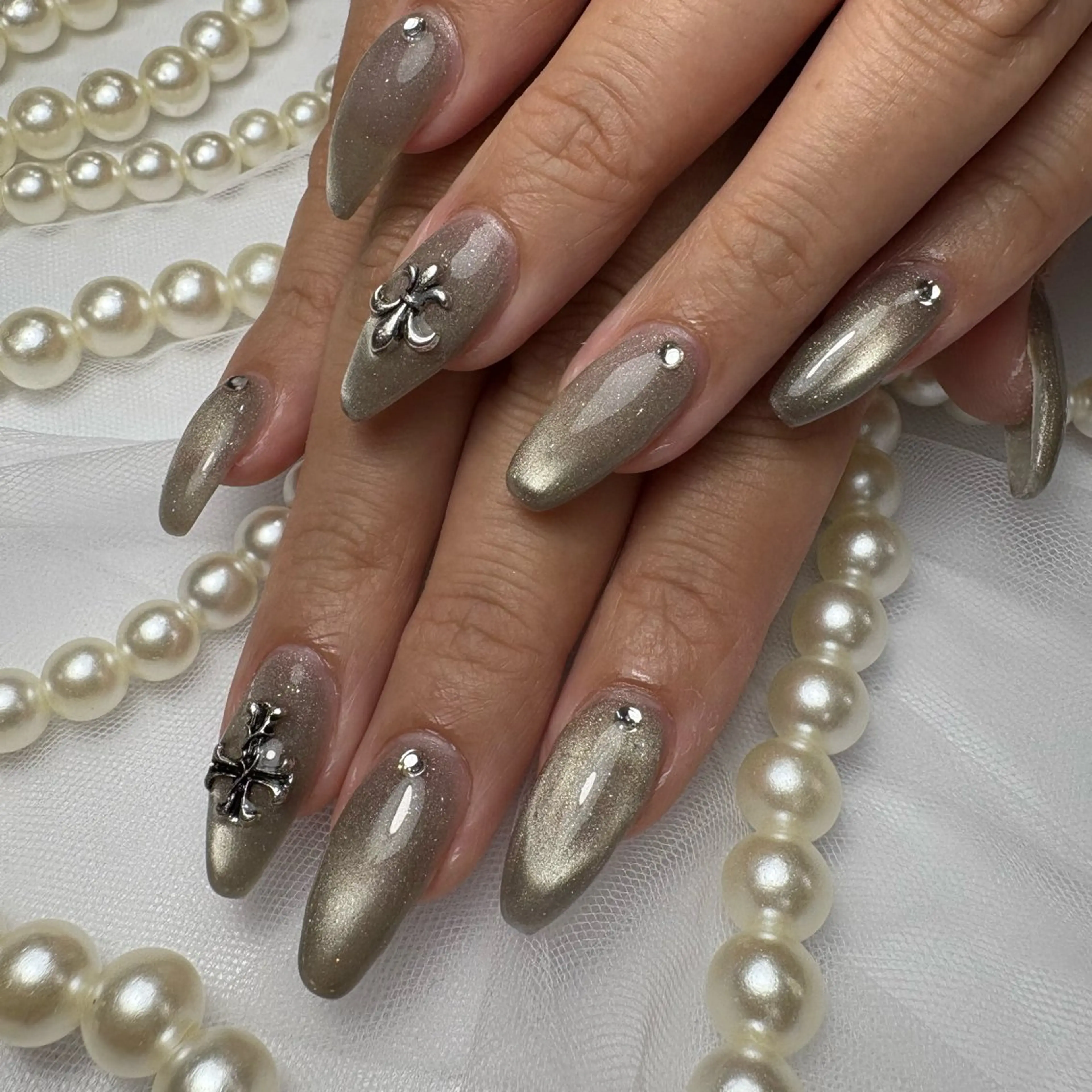 ネイル PADA at VALLANAIL所属・PADA RIMIのネイルデザイン