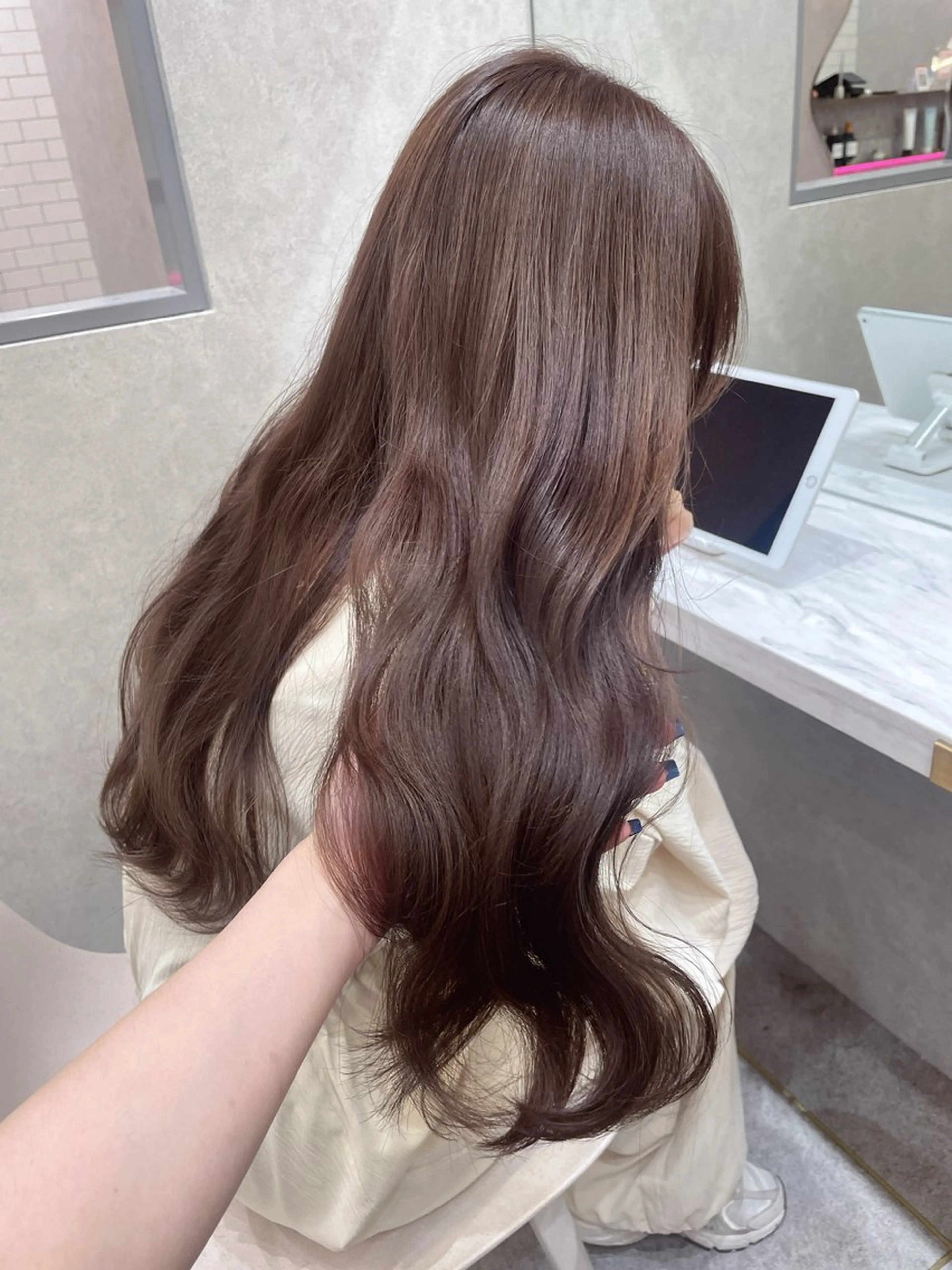 ミディアム カラー ブリーチ ボブ 韓国風ヘア レイヤーカット トリートメント ヘアカラー rina／ベージュ ワンホン/韓国ヘアのヘアスタイル