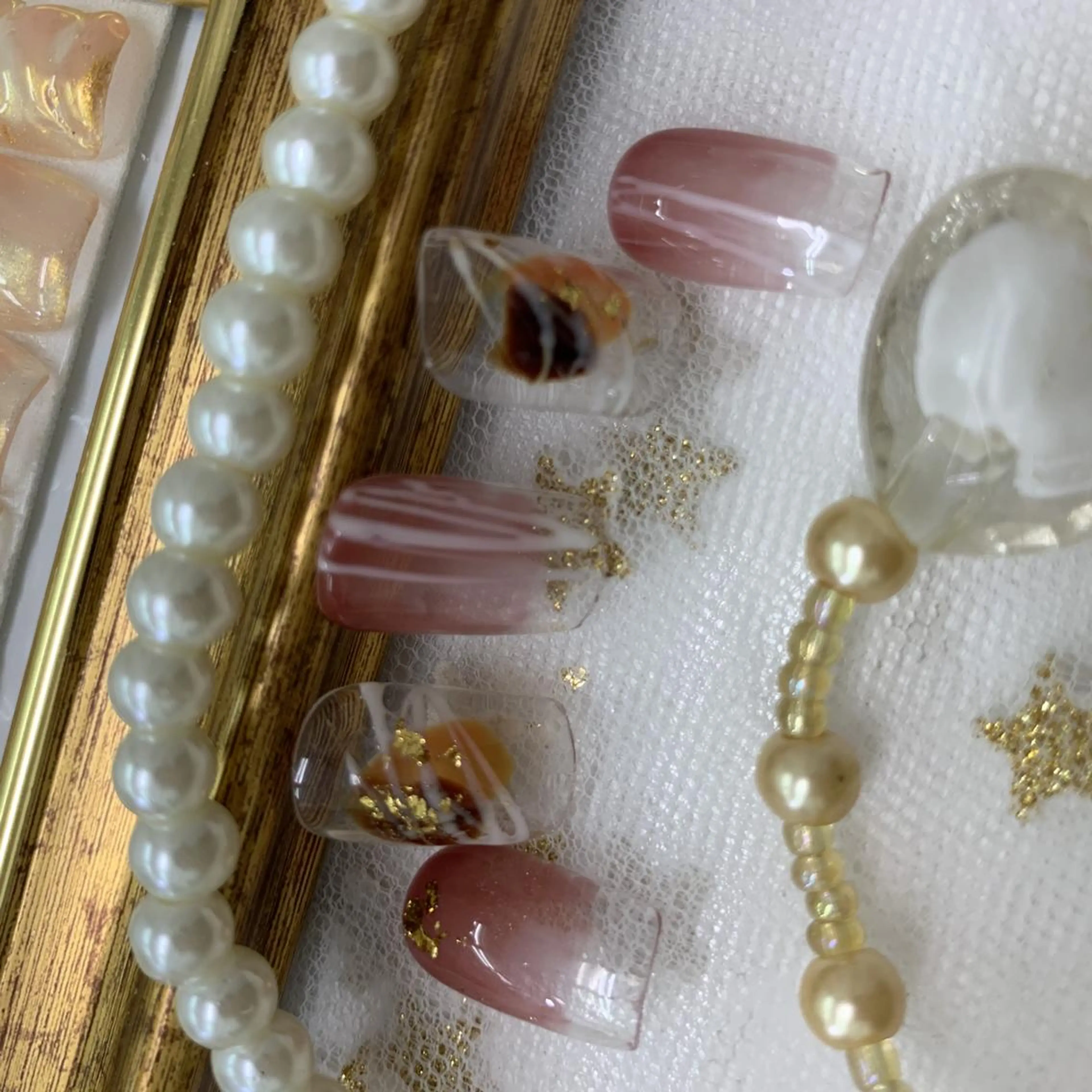 ネイル 🦋ネイルサロン ブラン🌈ゆりのネイルデザイン