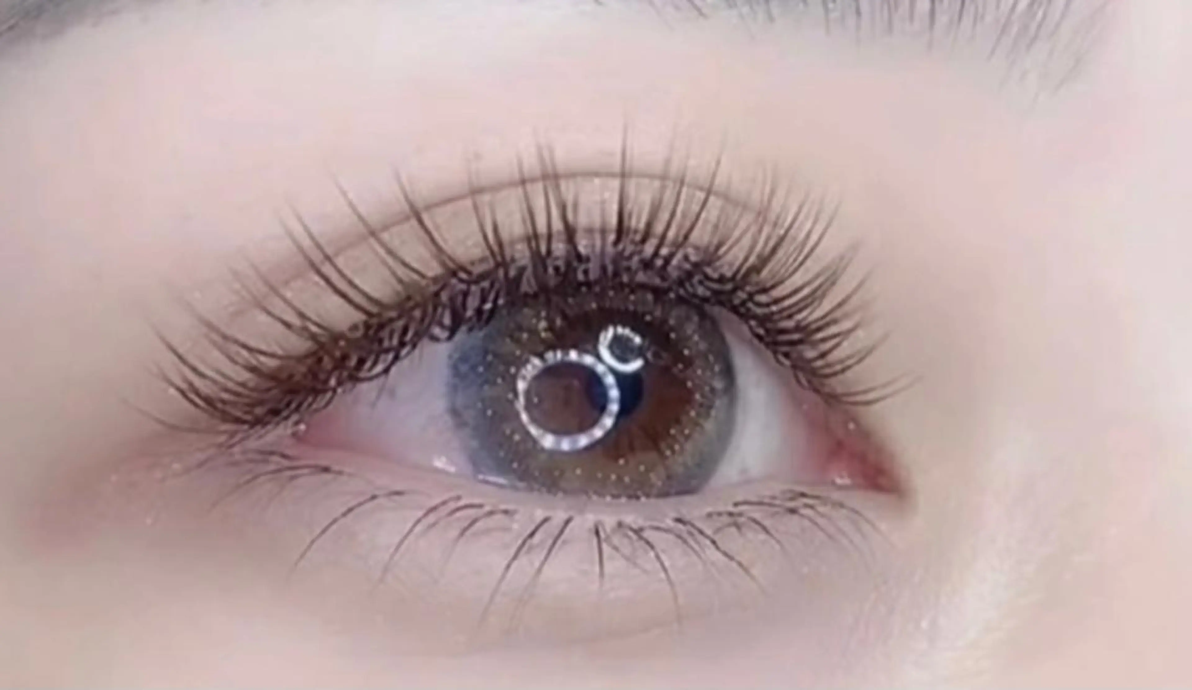 🧚‍♂️人気マツエク付け足し両目80本🧚‍♂️ 最高級フラットラッシュ柔らかさグランソフト🧚‍♂️ 付け足し👌の写真