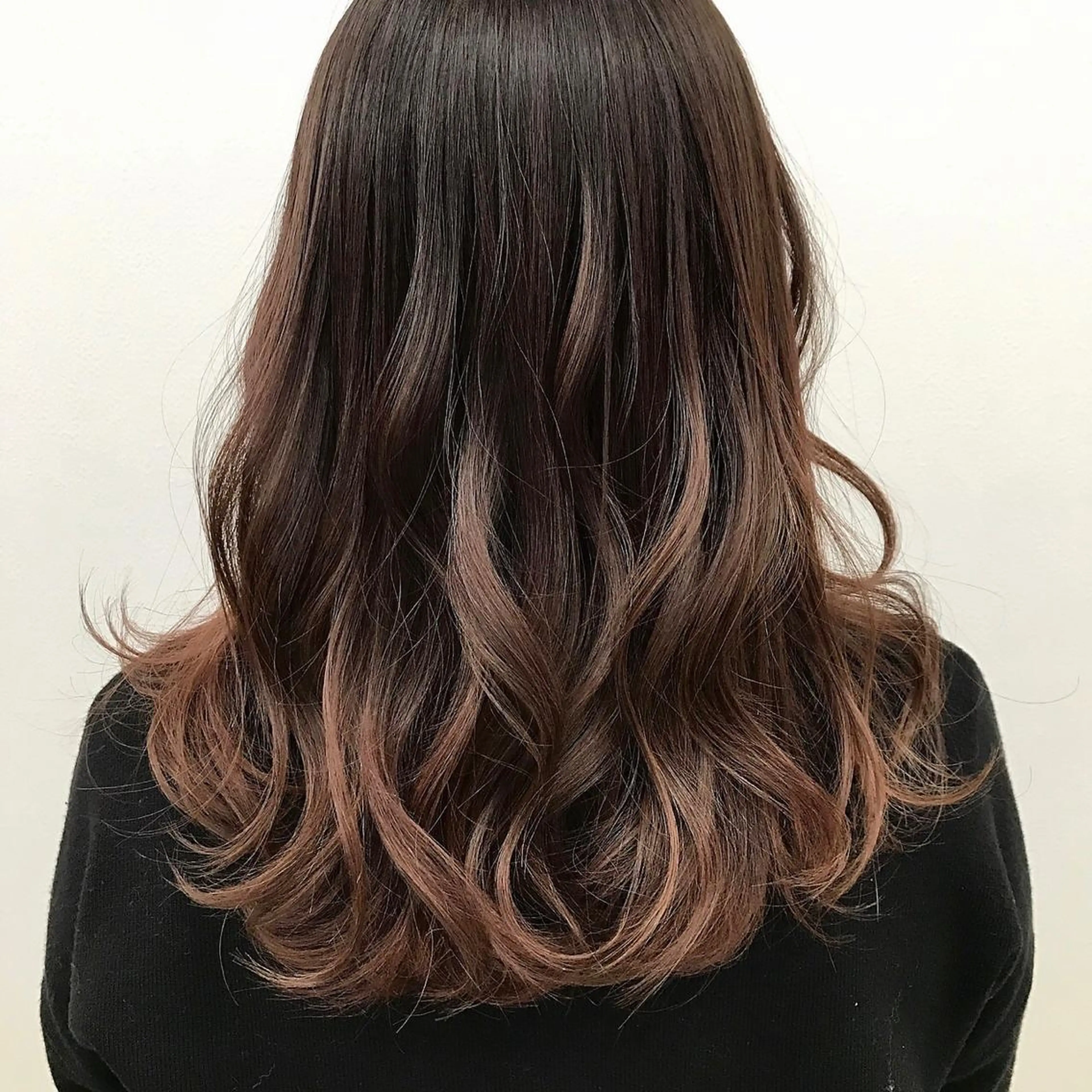 カラー バレイヤージュ オレンジ tetote天王寺店所属・SHOTA 大人ショートのヘアスタイル