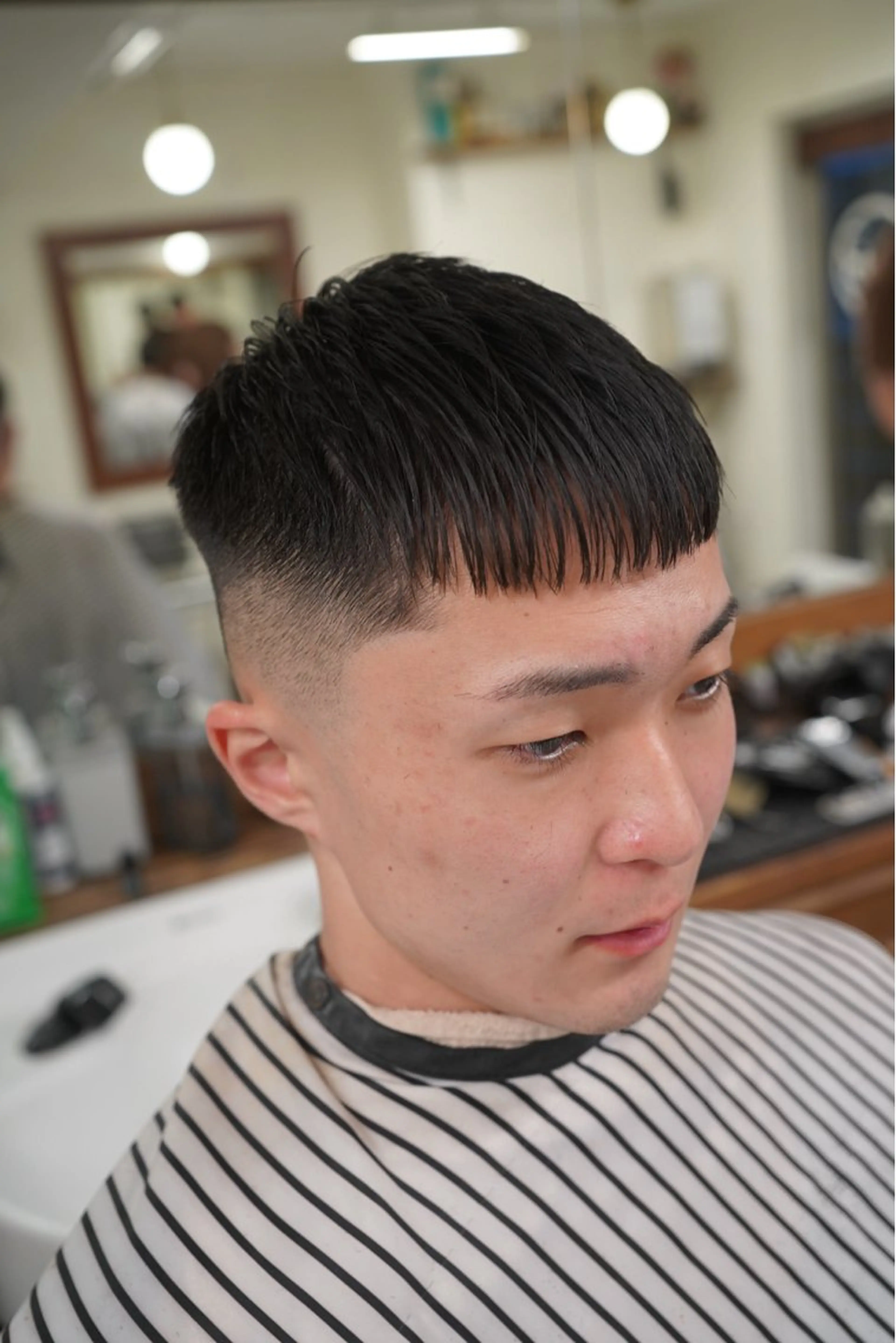 メンズ フェードカット メンズパーマ スキンフェード メンズツイストパーマ ツイストパーマ カット ヘアーサロンチョップショップ所属・吉祥寺駅 takumiのヘアスタイル