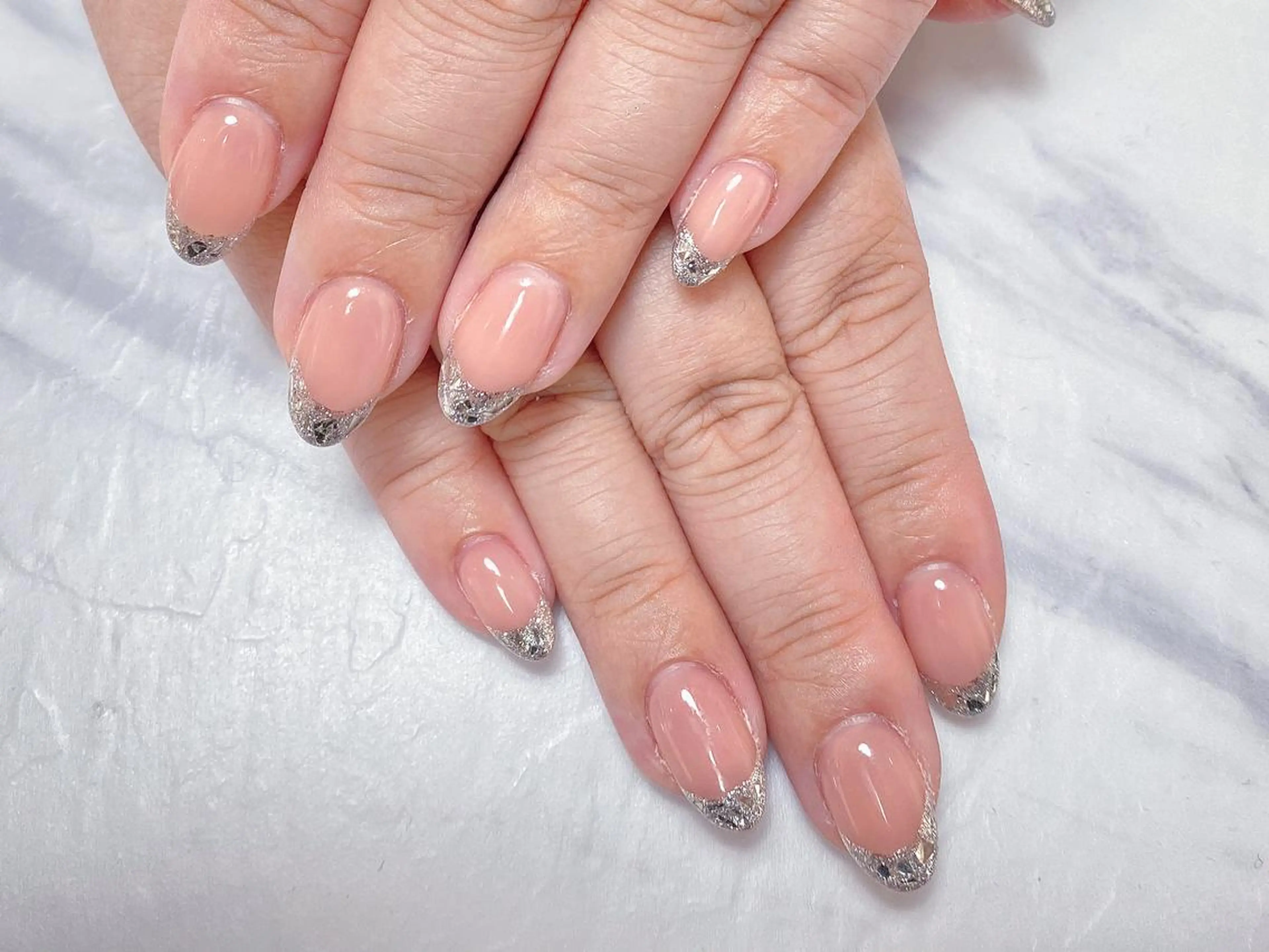 ネイル フレンチネイル ガラスフレンチ DIAMOND 💅のネイルデザイン